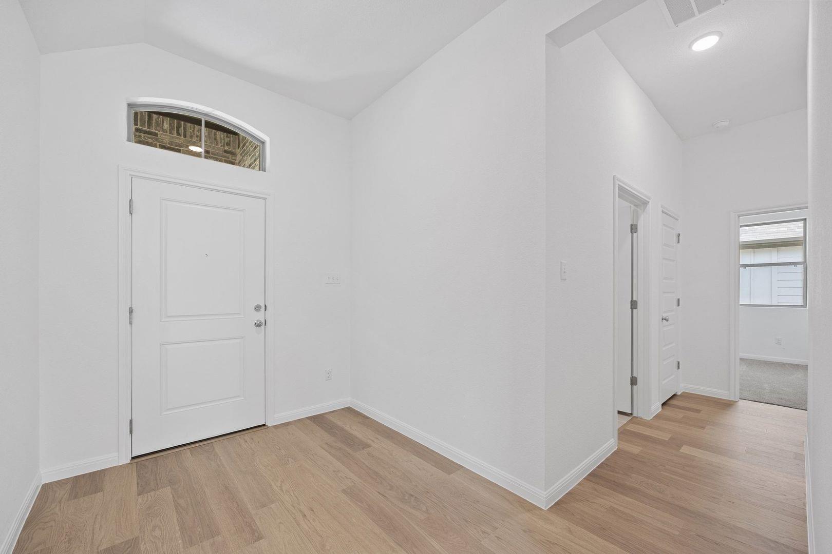 330 Bendecido Loop, Elgin, TX 78621