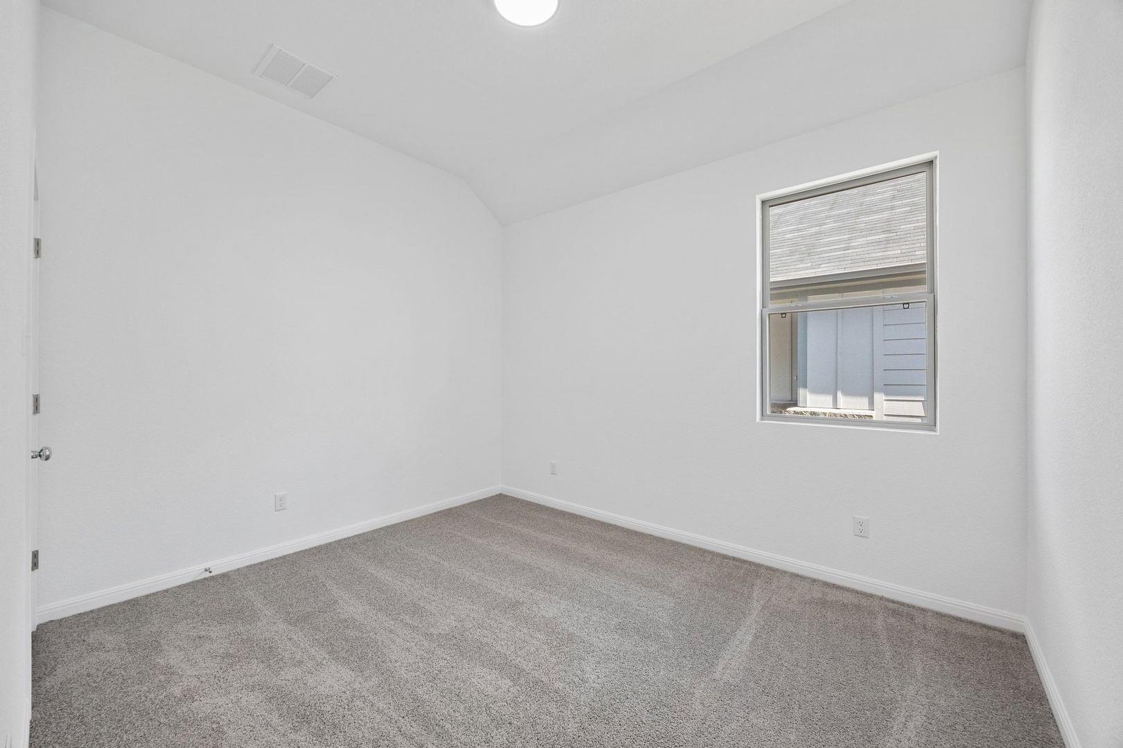 330 Bendecido Loop, Elgin, TX 78621