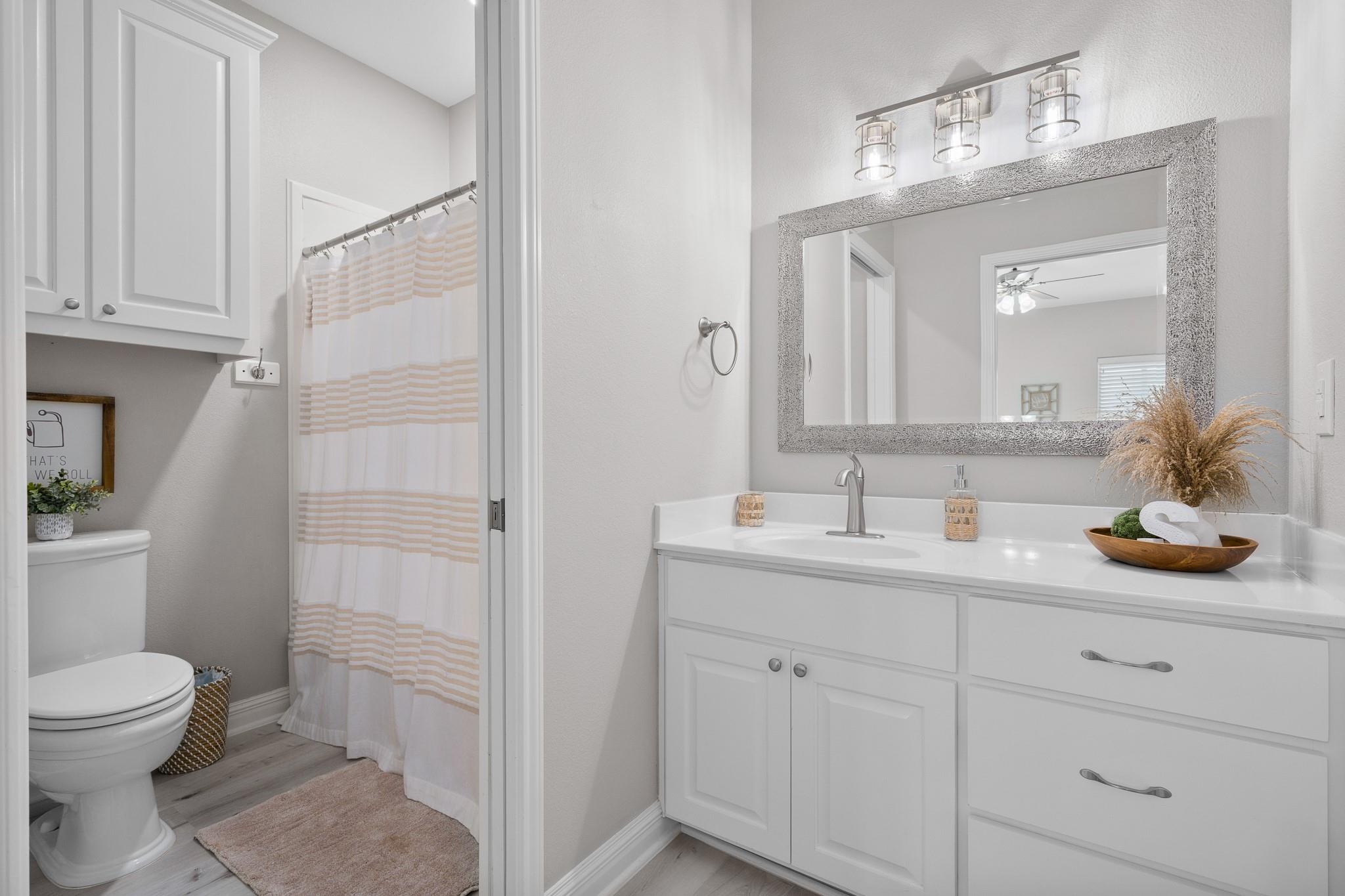 113 Tarpon Ct, Aransas Pass, TX 78336