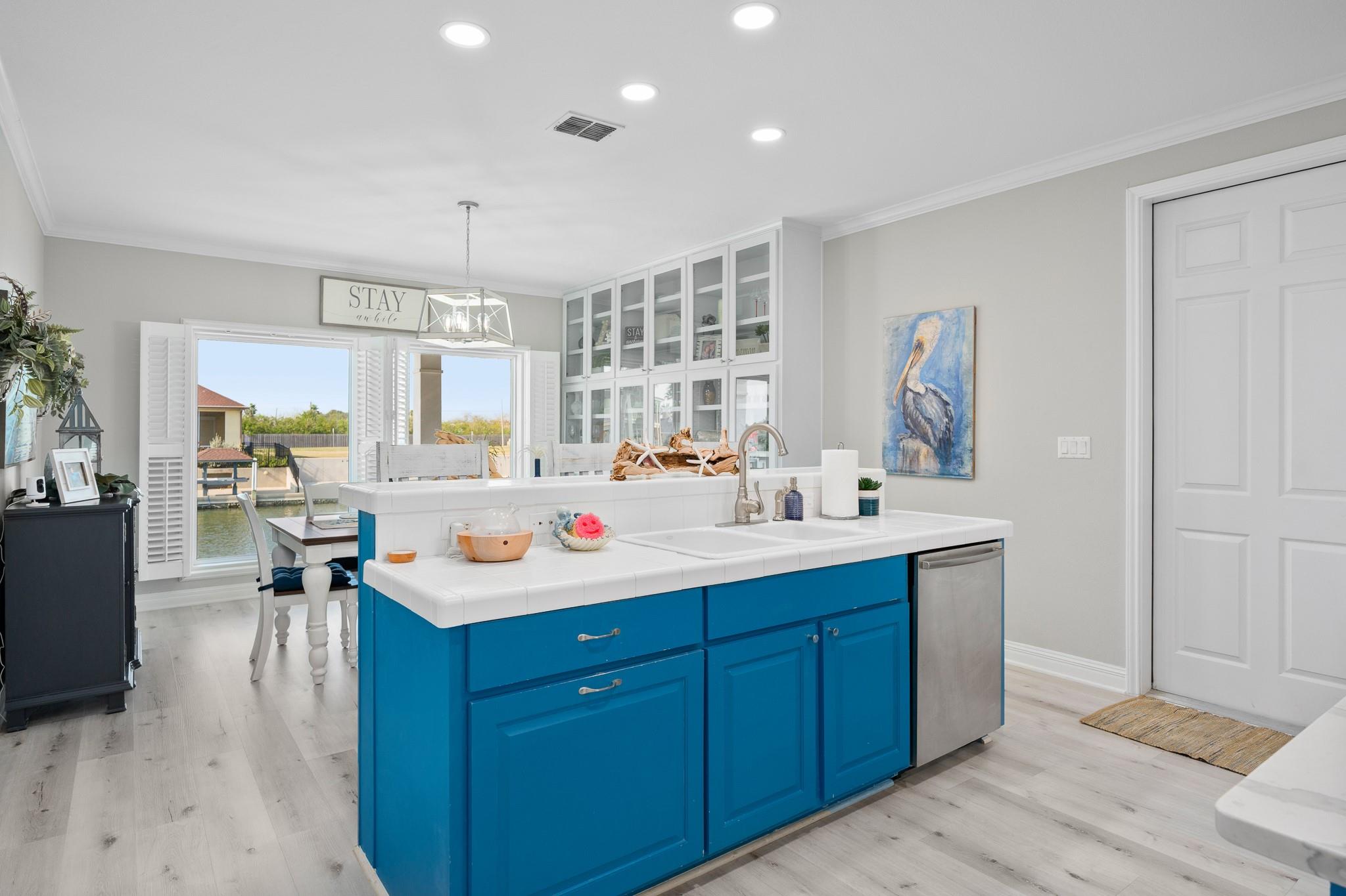 113 Tarpon Ct, Aransas Pass, TX 78336