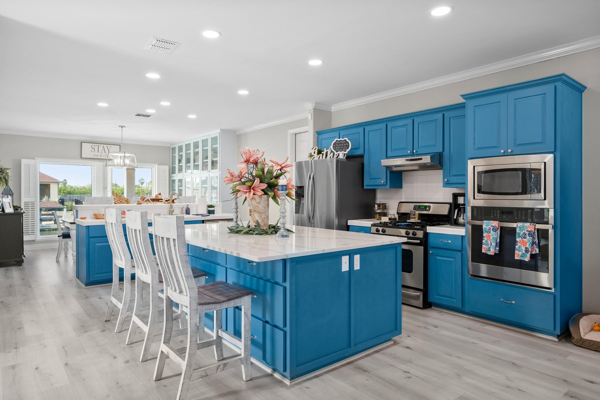 113 Tarpon Ct, Aransas Pass, TX 78336