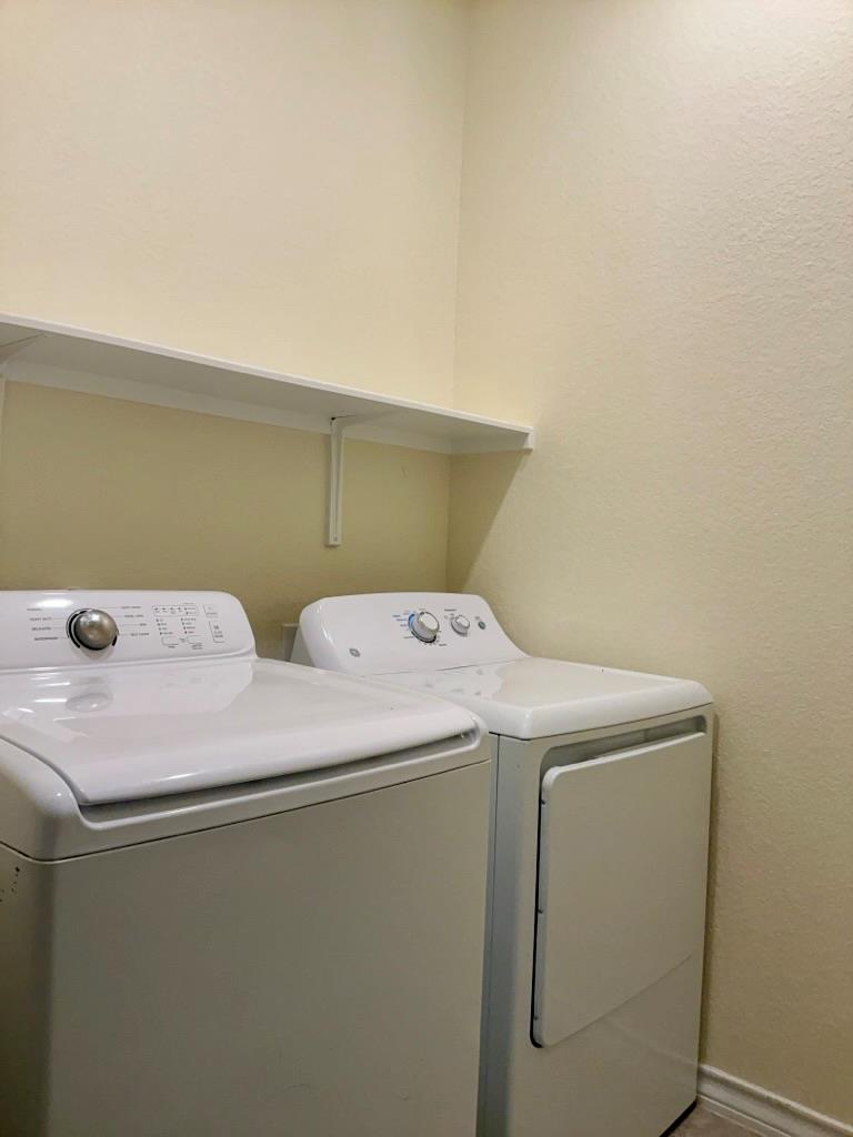 1005 Gurley Cv, Hutto, TX 78634