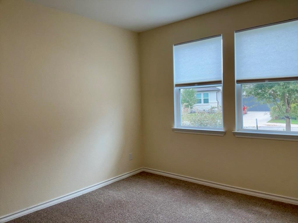 1005 Gurley Cv, Hutto, TX 78634