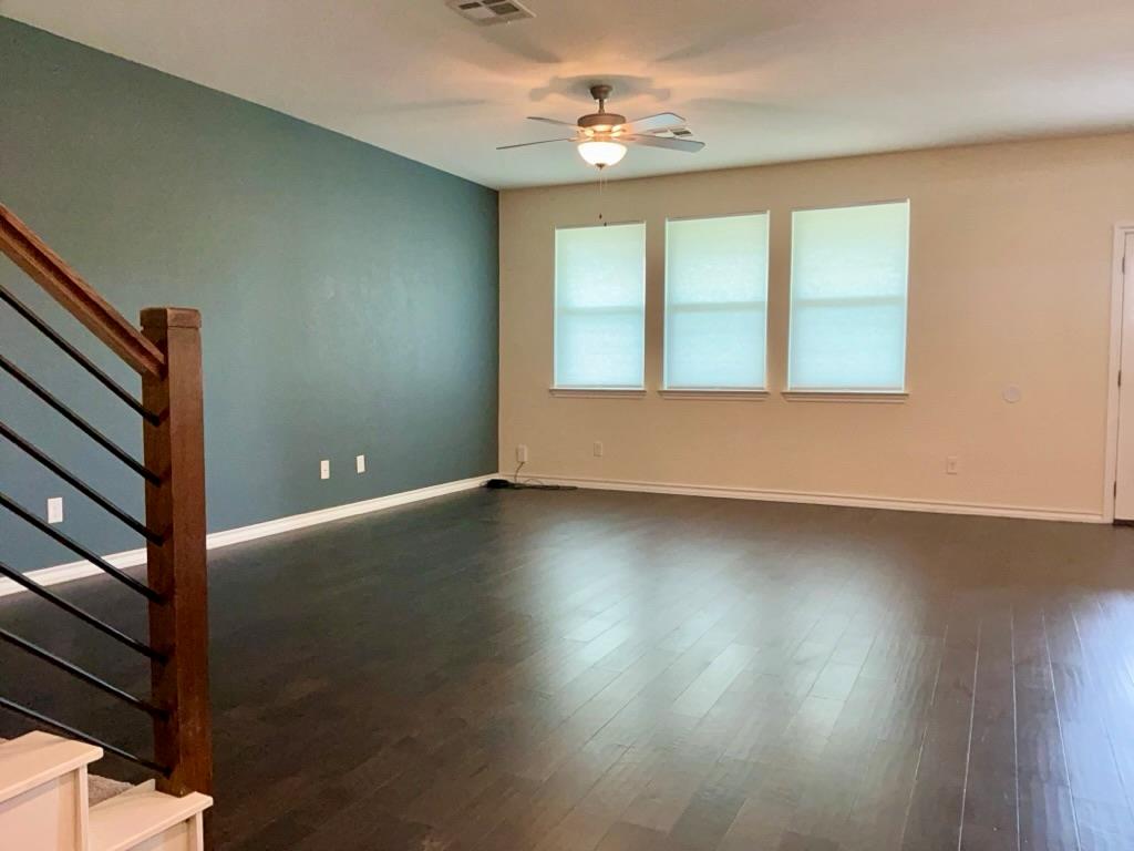 1005 Gurley Cv, Hutto, TX 78634