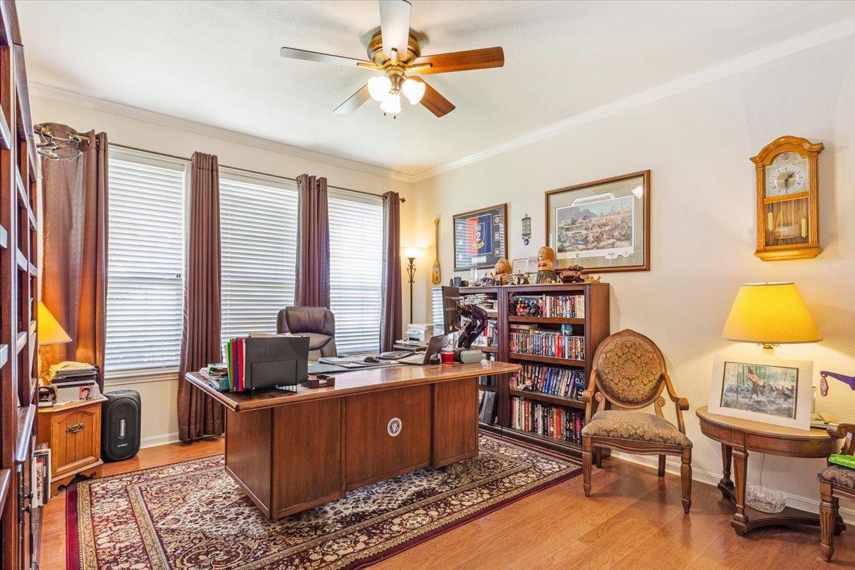 257 Windmill Hl, Salado, TX 76571