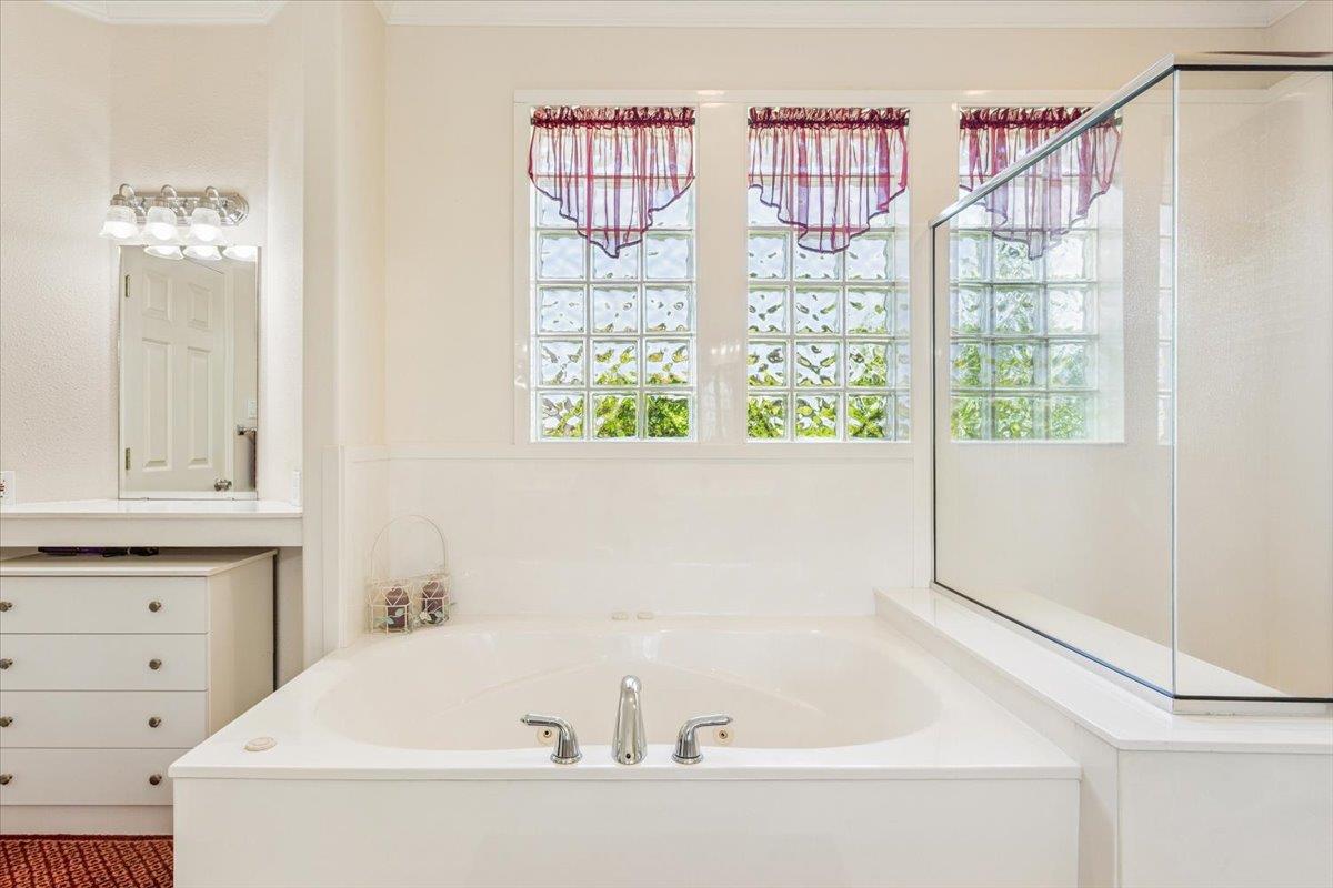 257 Windmill Hl, Salado, TX 76571