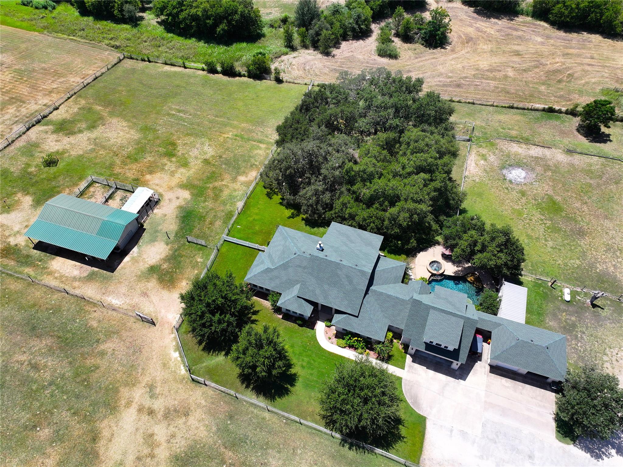 257 Windmill Hl, Salado, TX 76571