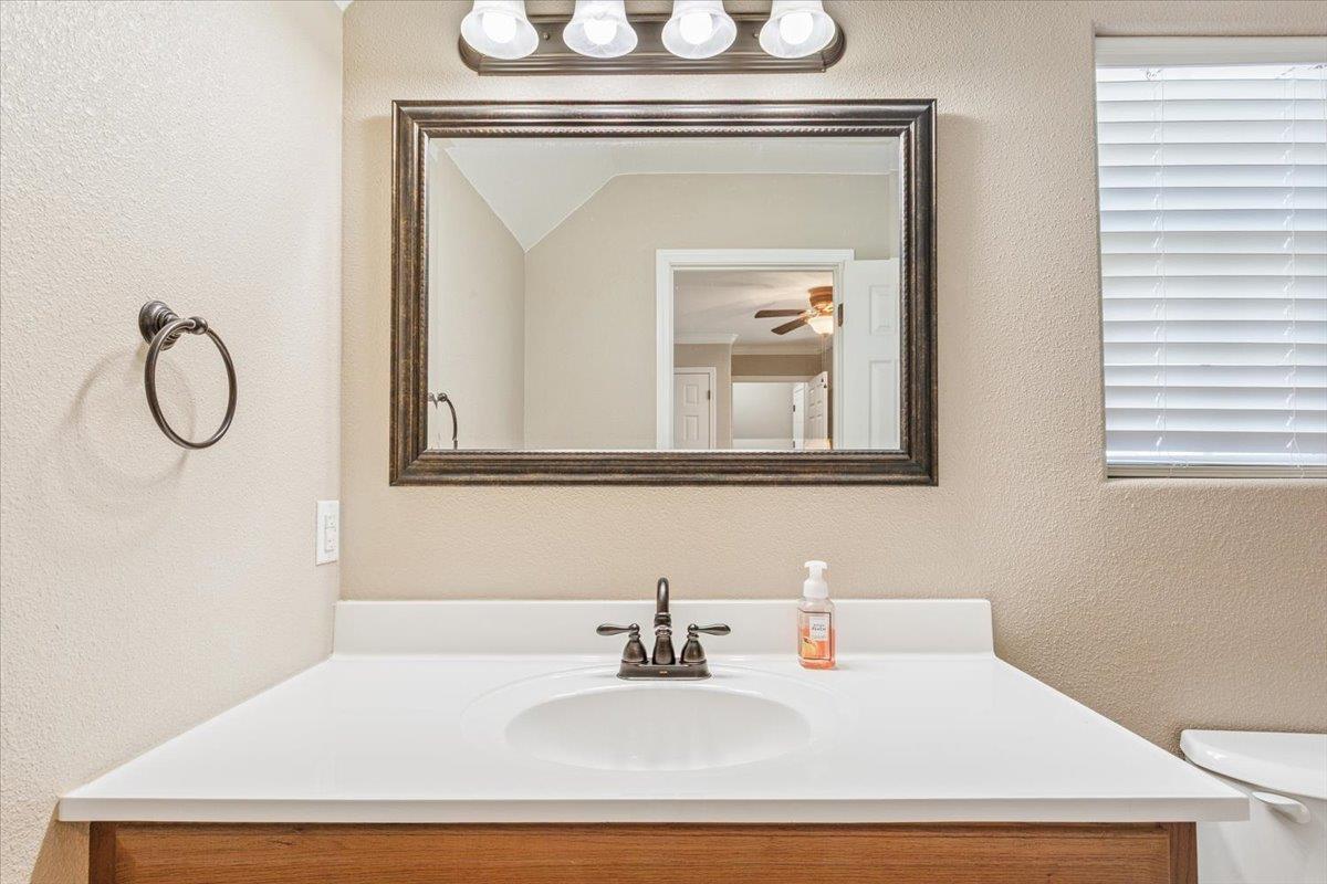 257 Windmill Hl, Salado, TX 76571