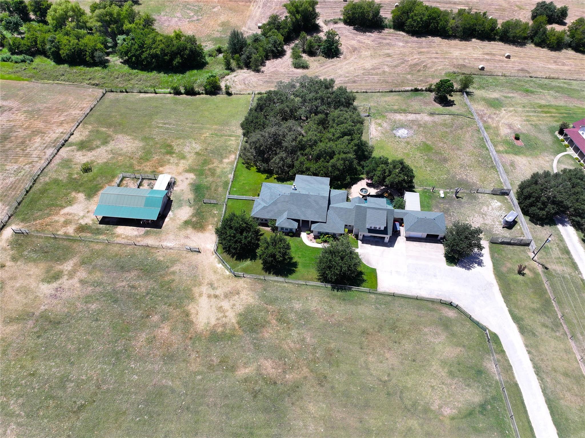 257 Windmill Hl, Salado, TX 76571
