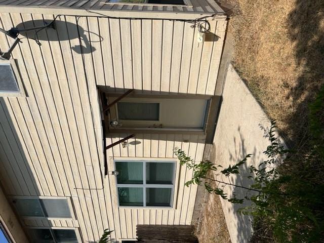 1021 Christopher Ave # A, Round Rock, TX 78681