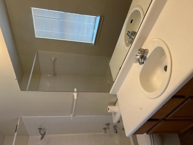 1021 Christopher Ave # A, Round Rock, TX 78681