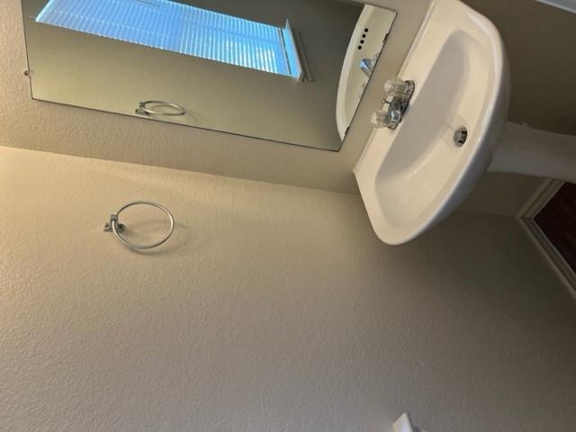 1021 Christopher Ave # A, Round Rock, TX 78681