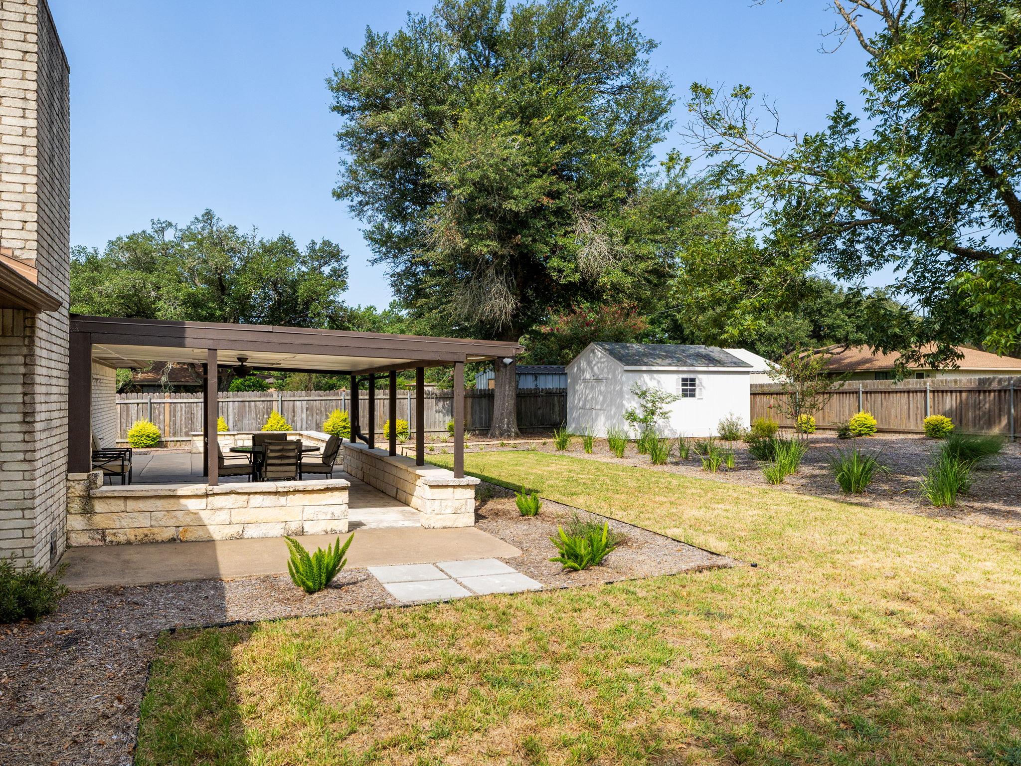 1502 Yokley Rd, Rockdale, TX 76567