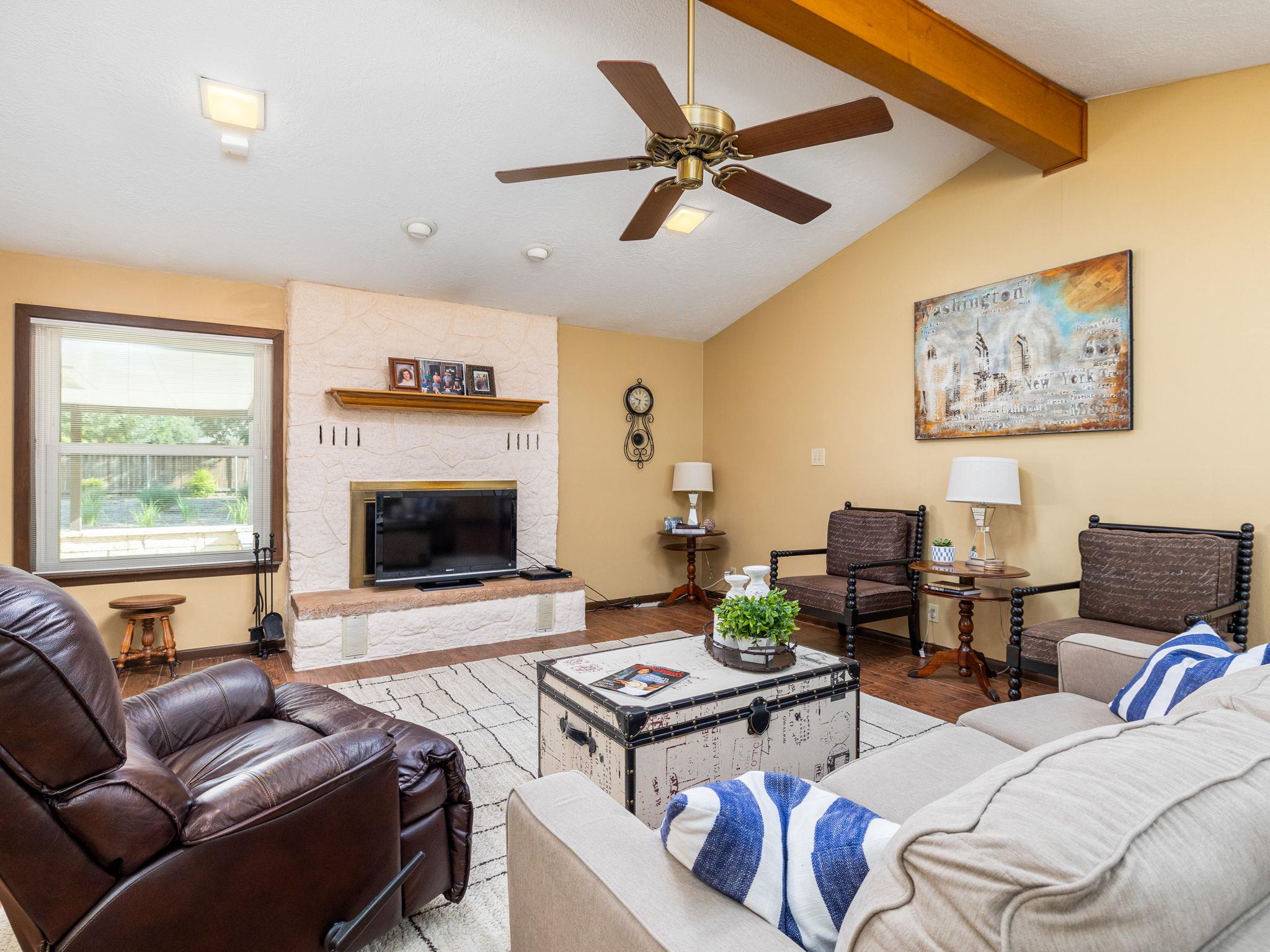 1502 Yokley Rd, Rockdale, TX 76567