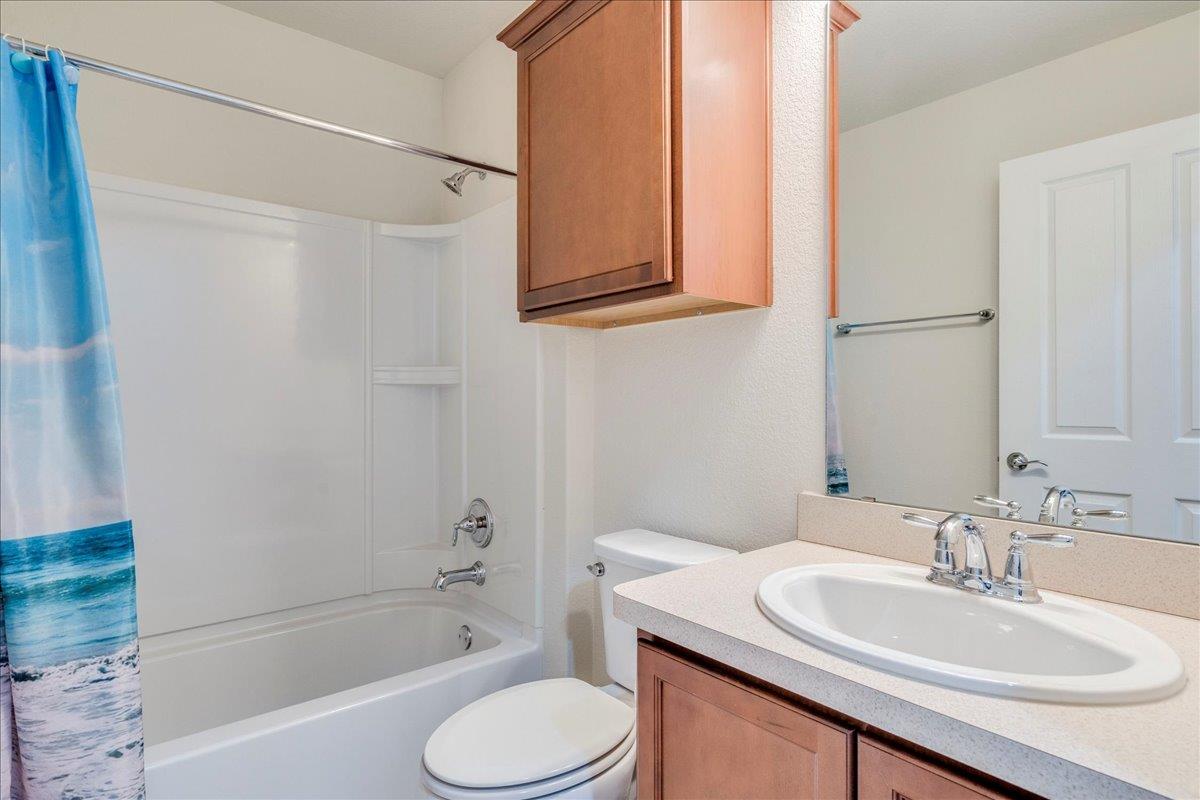 606 Salado Creek Ln, Georgetown, TX 78633