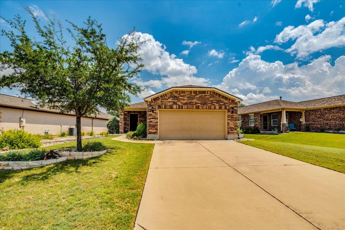 606 Salado Creek Ln, Georgetown, TX 78633