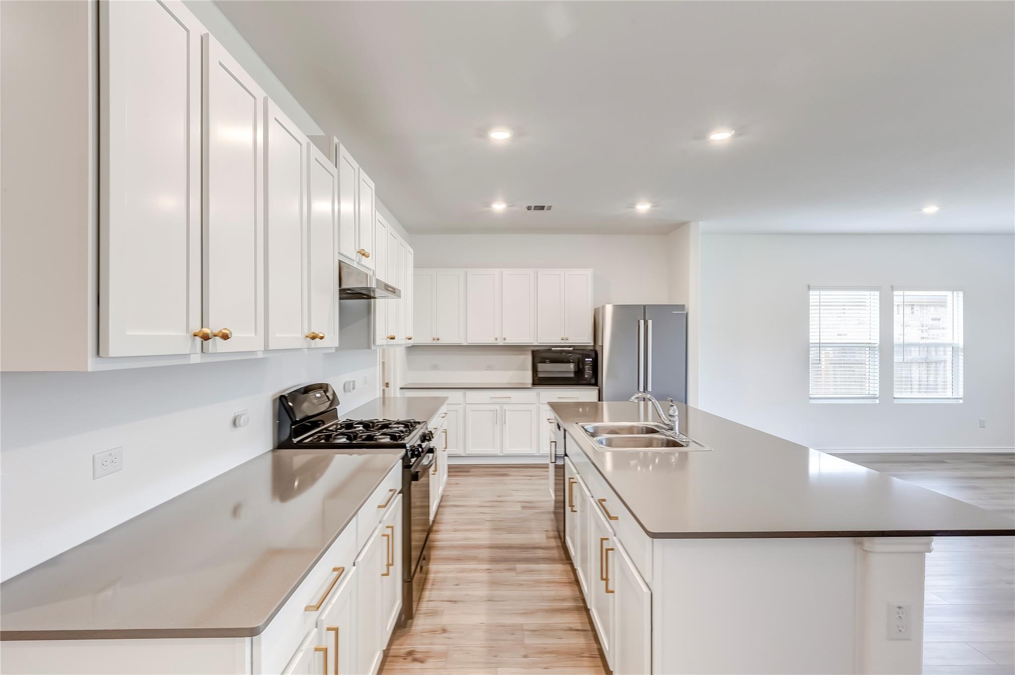 2113 Guntersville Bnd, Leander, TX 78641