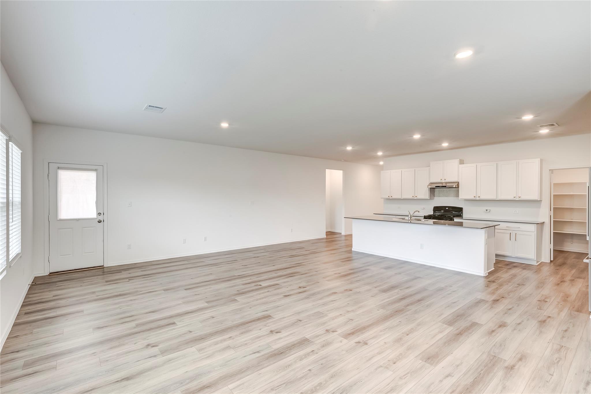 2113 Guntersville Bnd, Leander, TX 78641