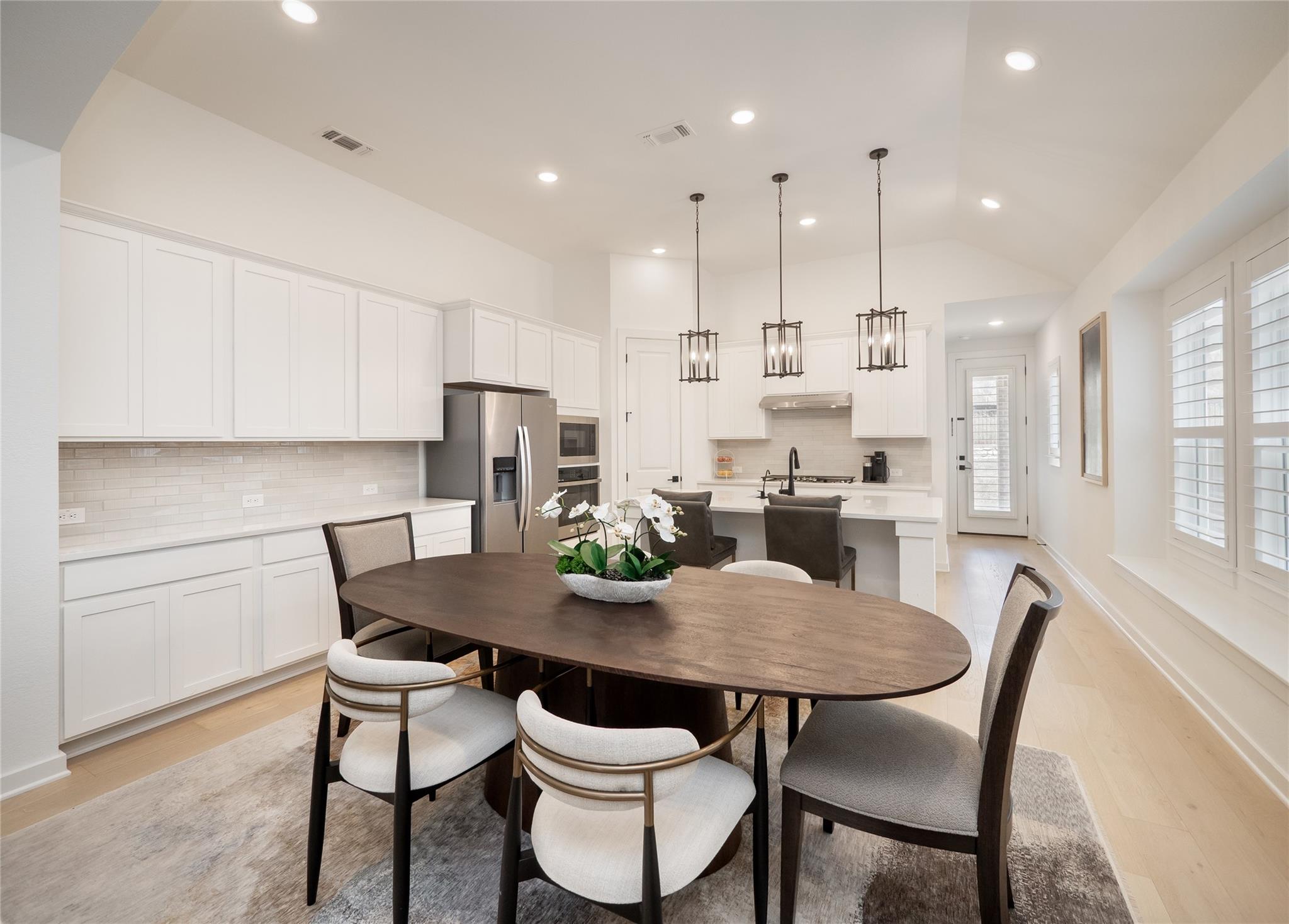 8100 Purple Aster Pass, Lago Vista, TX 78645