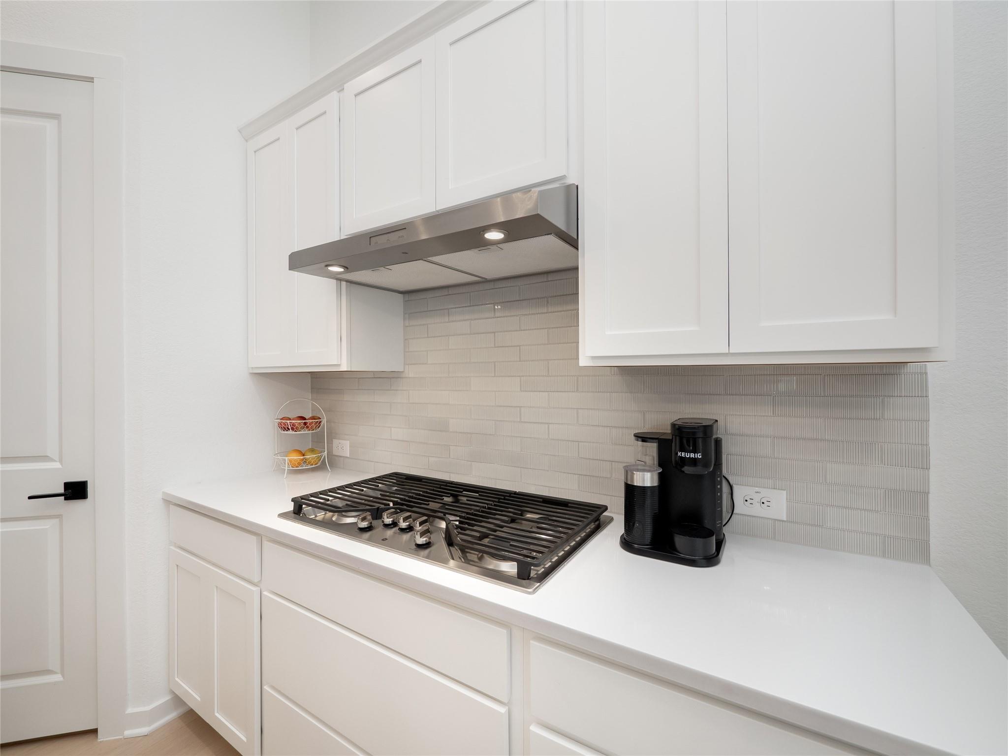 8100 Purple Aster Pass, Lago Vista, TX 78645