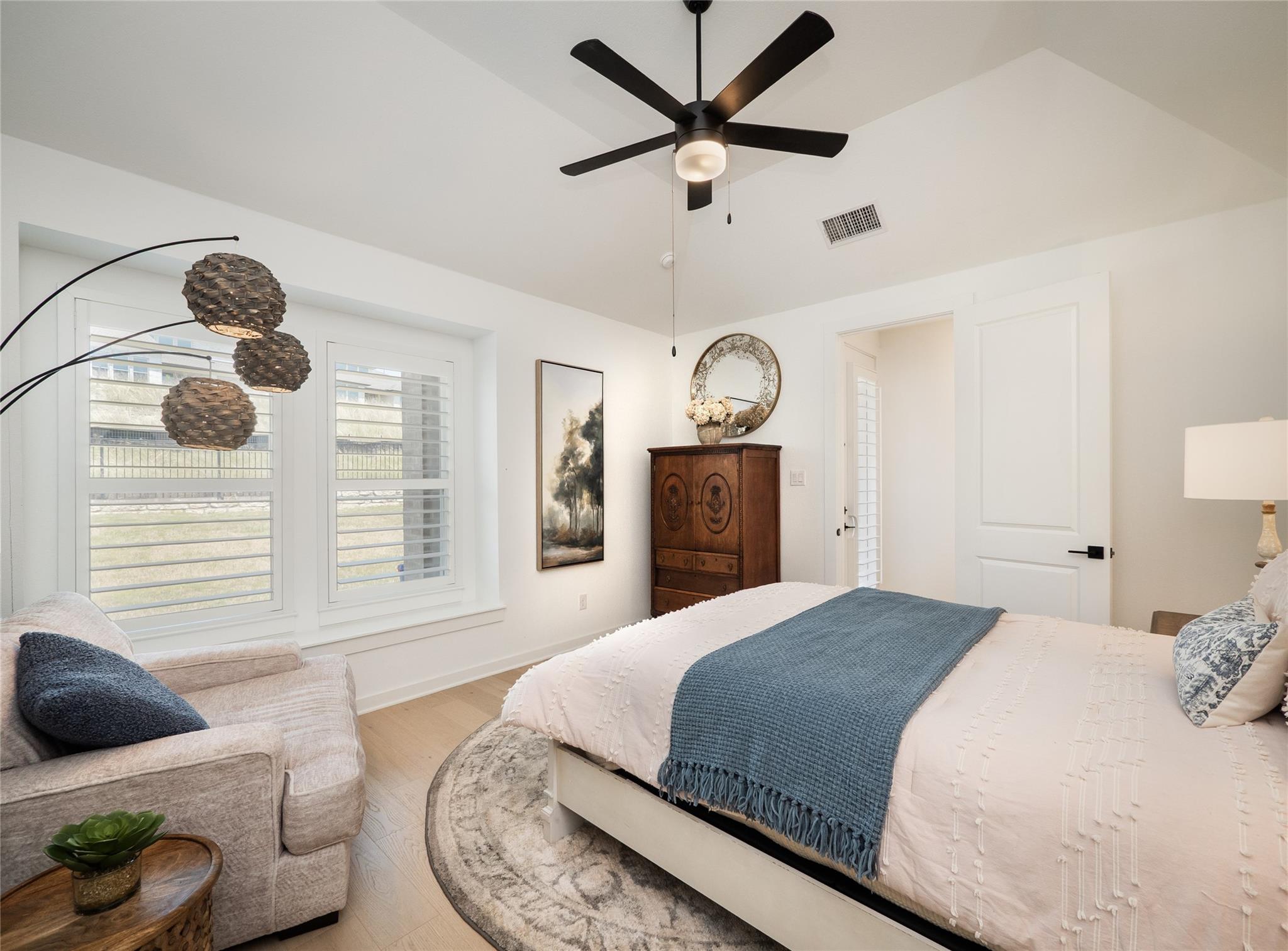 8100 Purple Aster Pass, Lago Vista, TX 78645