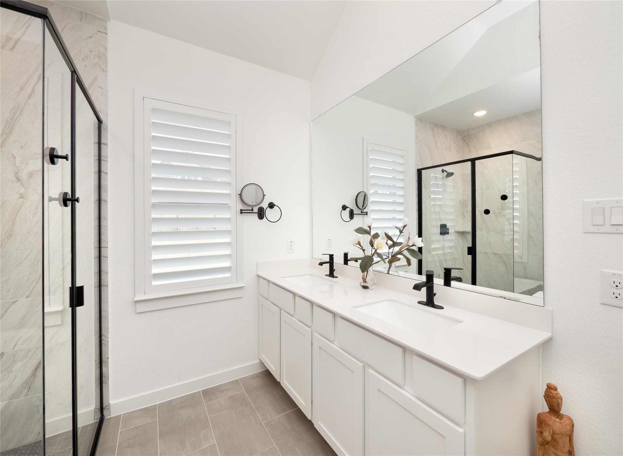 8100 Purple Aster Pass, Lago Vista, TX 78645