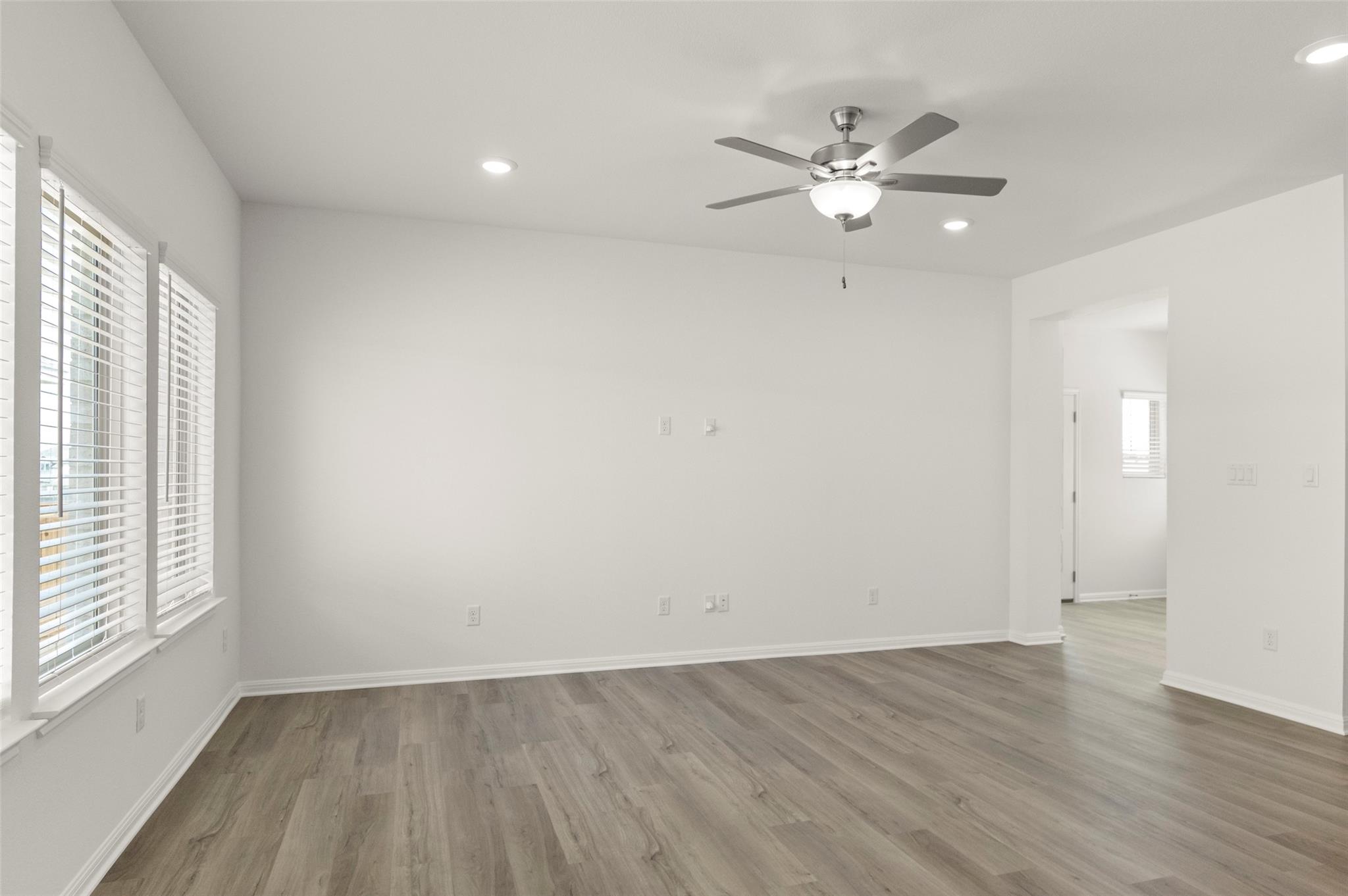 227 James Caird Dr, Kyle, TX 78640