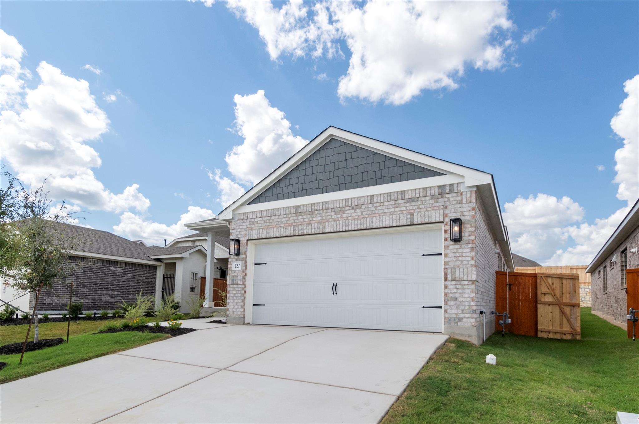 227 James Caird Dr, Kyle, TX 78640