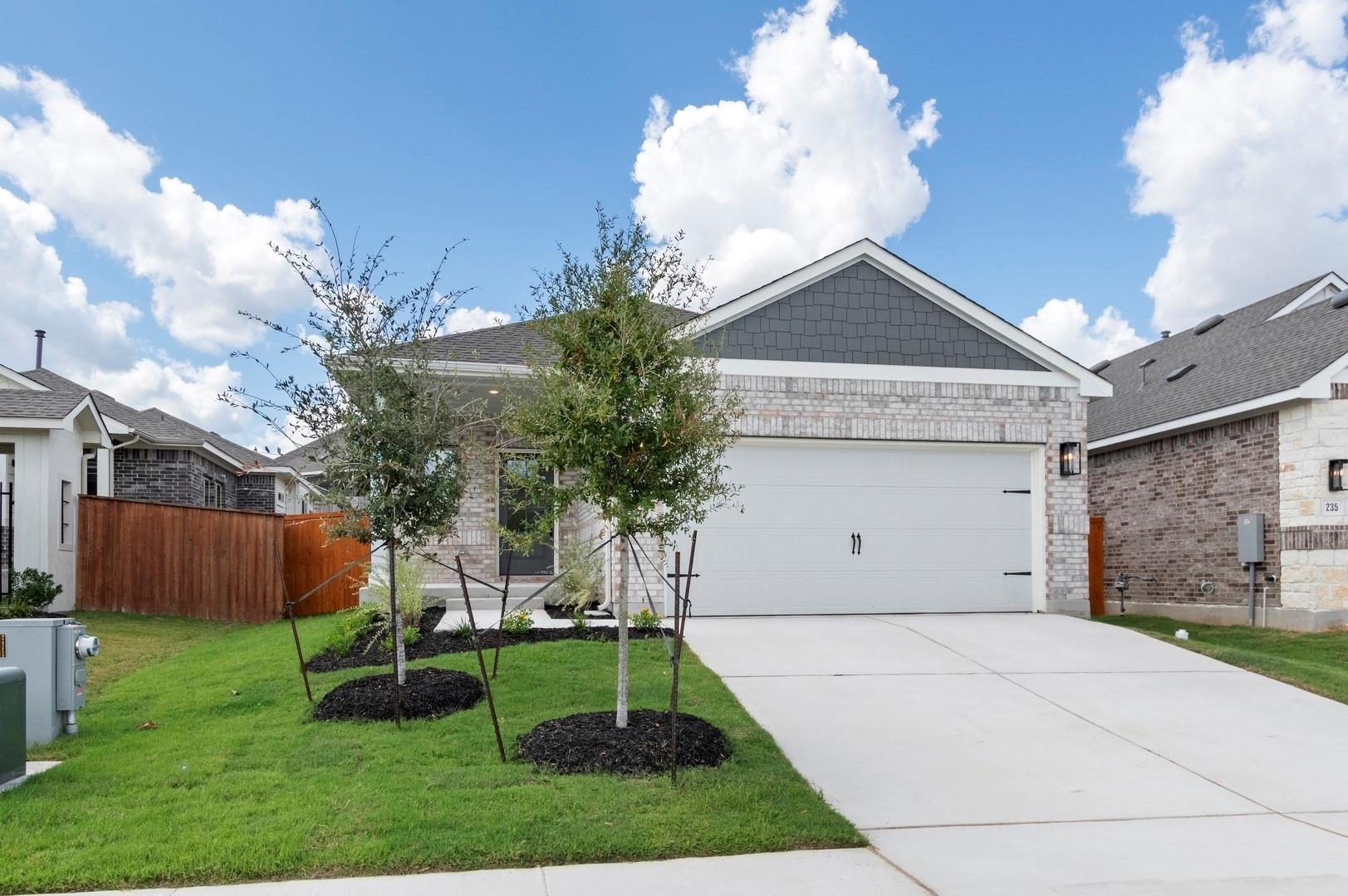 227 James Caird Dr, Kyle, TX 78640