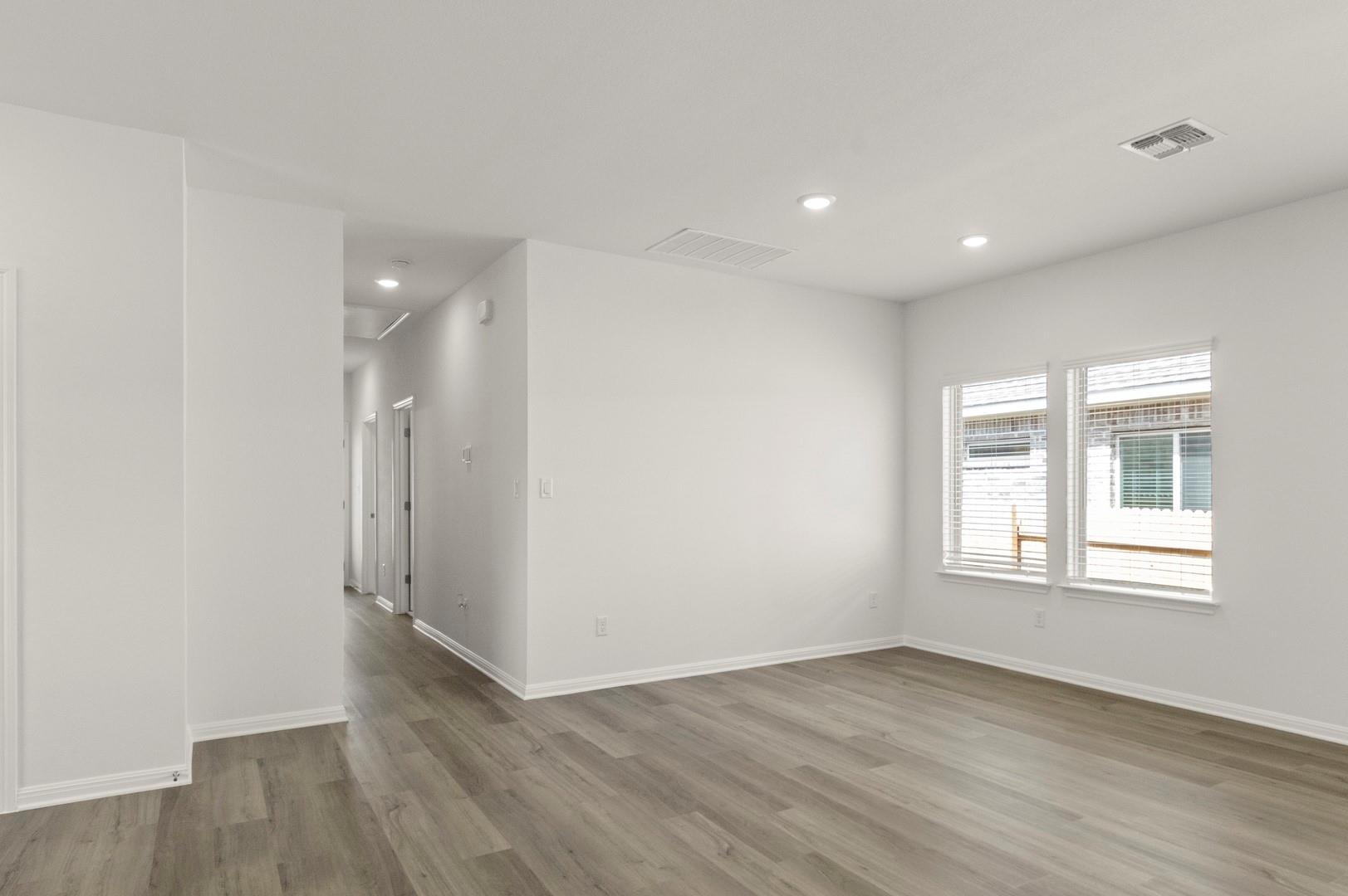 227 James Caird Dr, Kyle, TX 78640