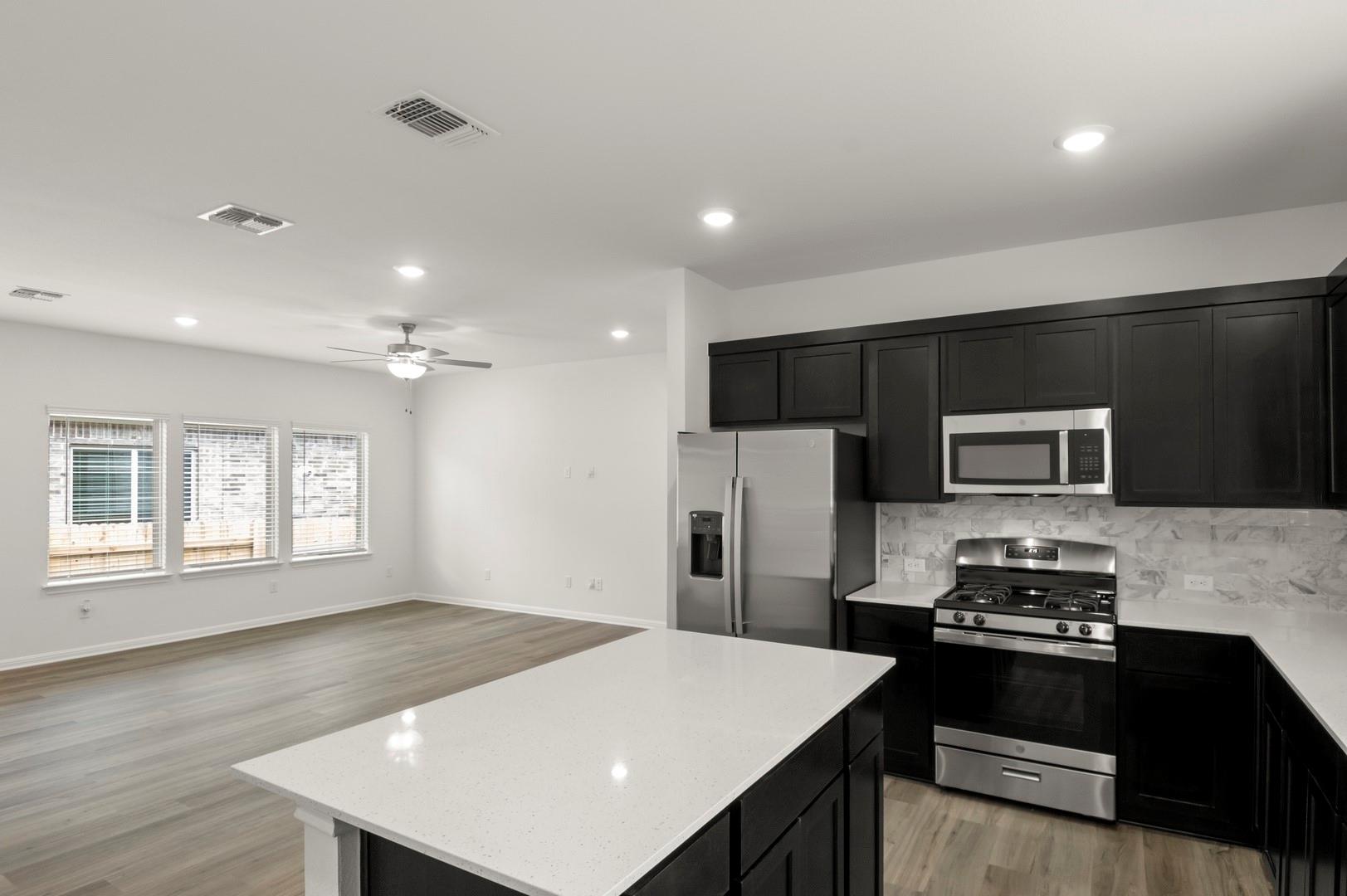 227 James Caird Dr, Kyle, TX 78640