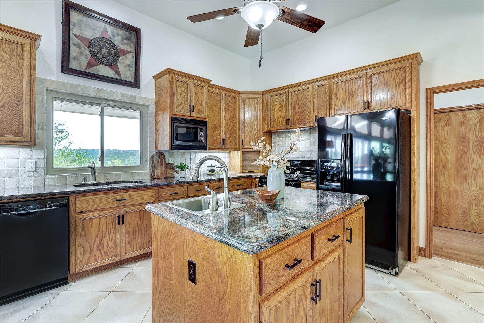 13217 NORTH RIDGE Cir, Leander, TX 78641