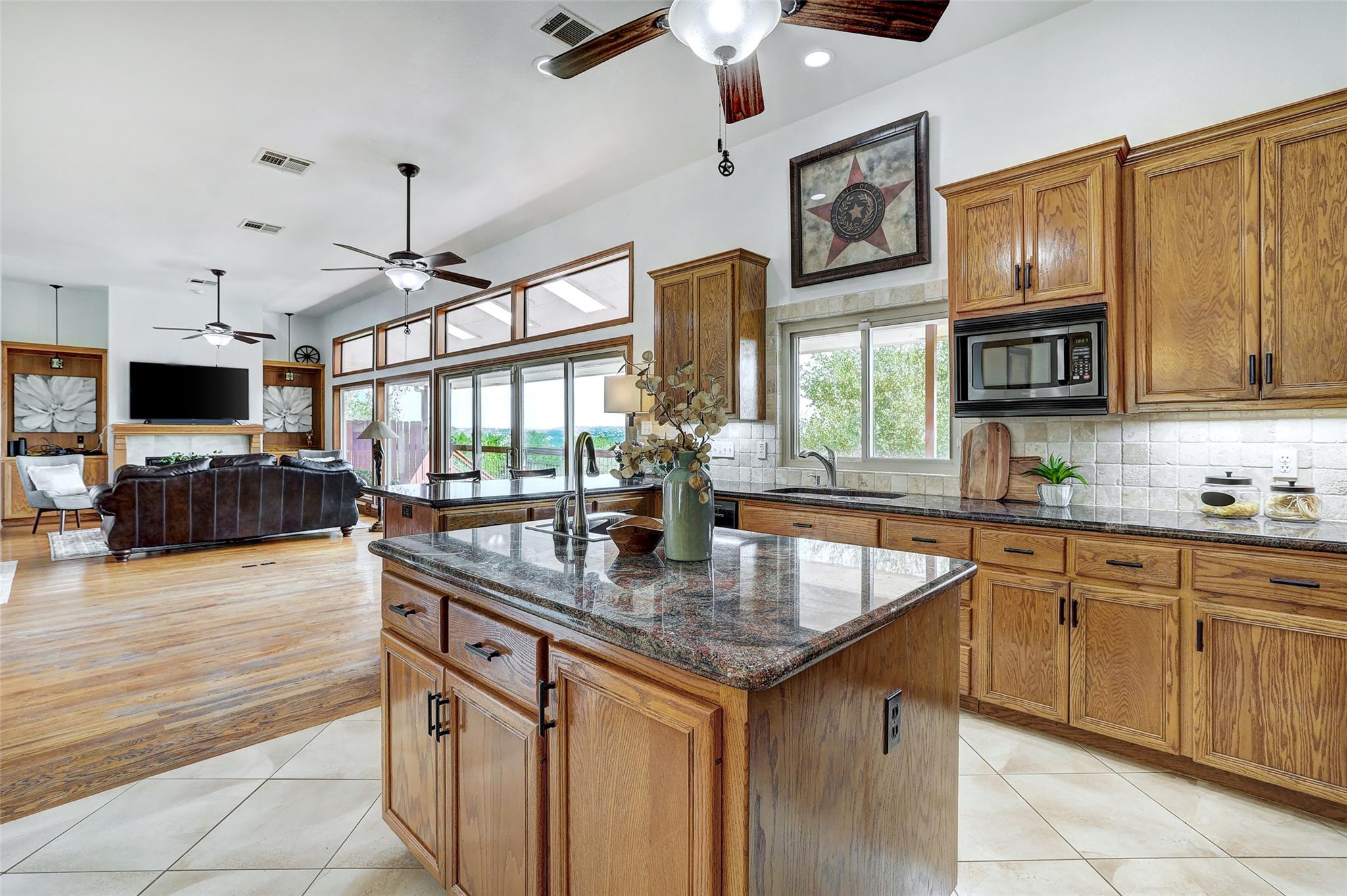 13217 NORTH RIDGE Cir, Leander, TX 78641