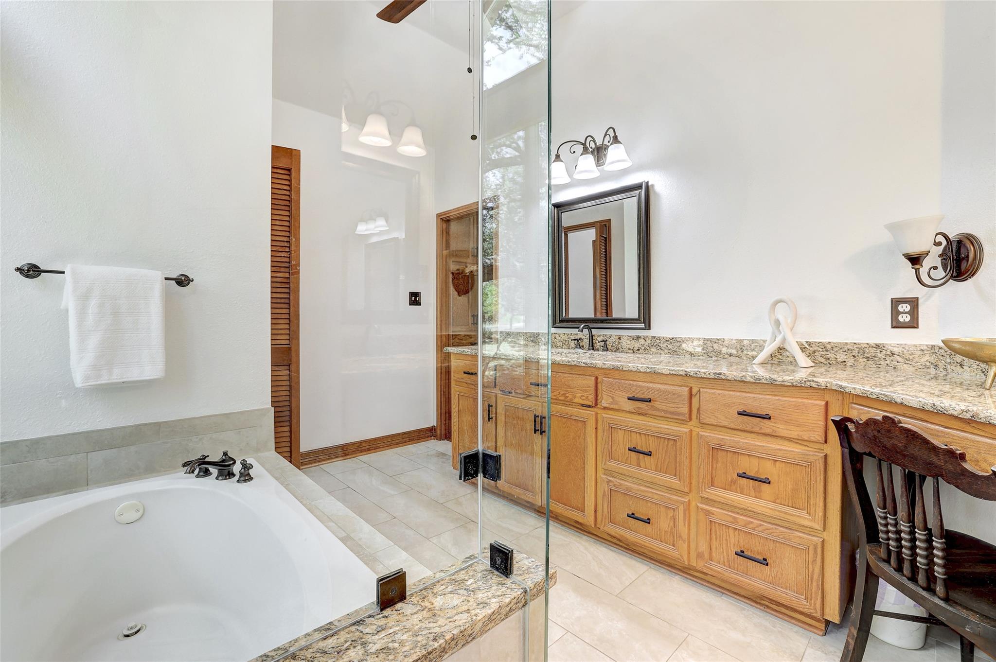 13217 NORTH RIDGE Cir, Leander, TX 78641