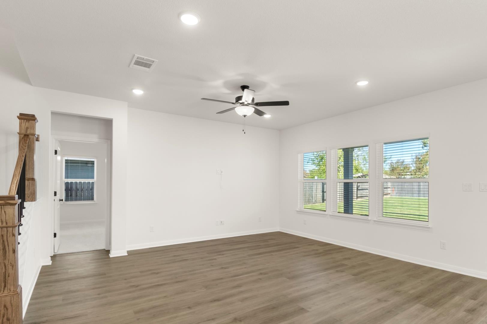 153 Wagon Spoke Way, Liberty Hill, TX 78642