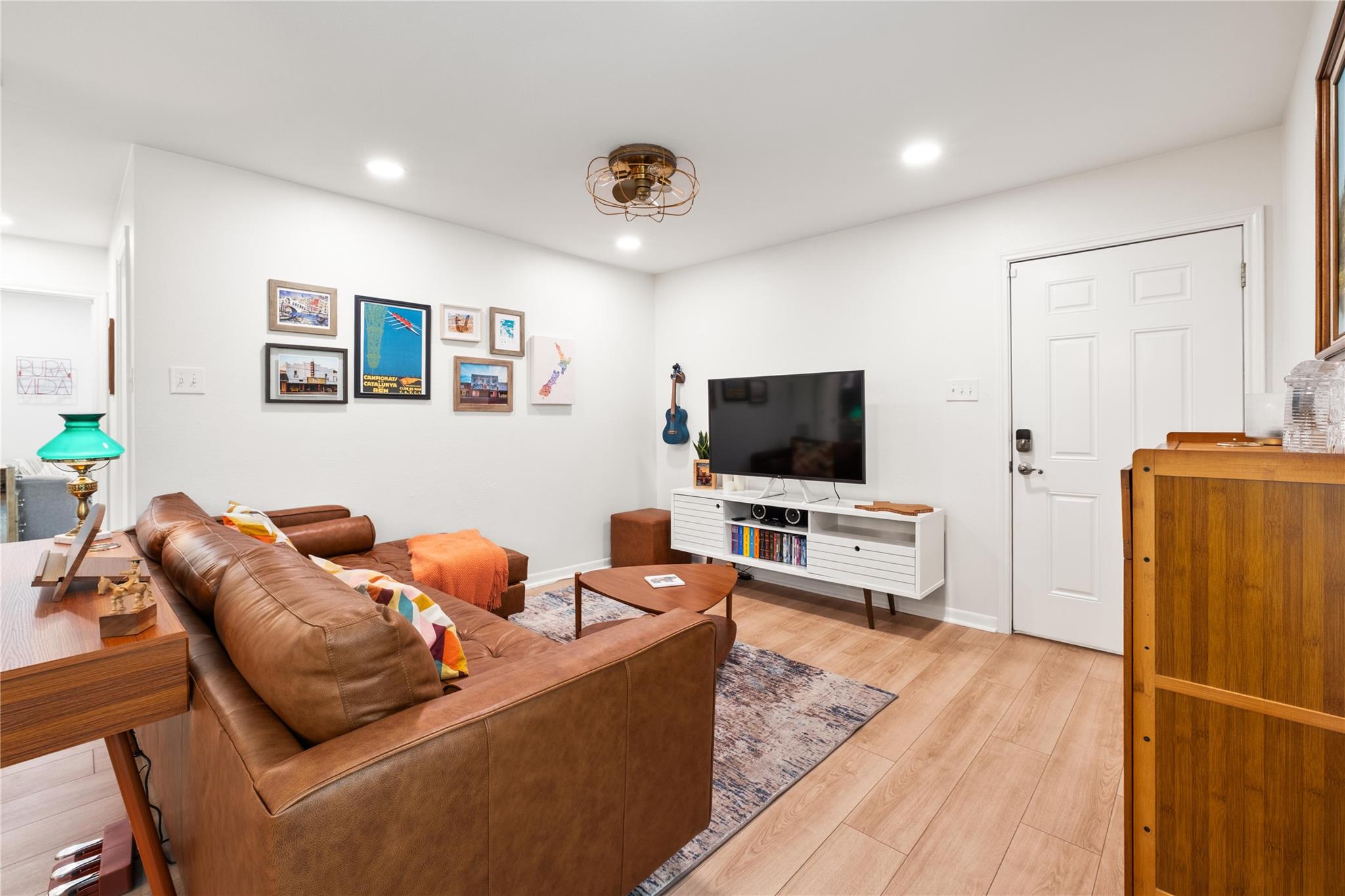 2450 Ashdale Dr # D228, Austin, TX 78757