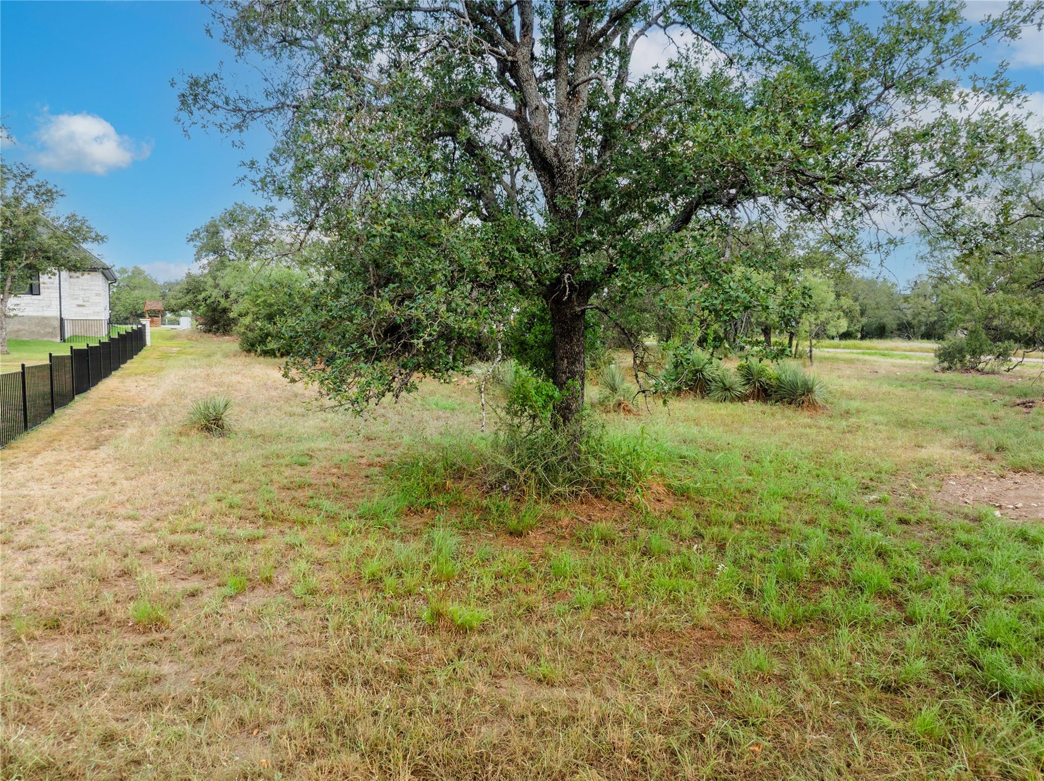 TBD (Lot 75) Lakecliff Dr, Kingsland, TX 78639