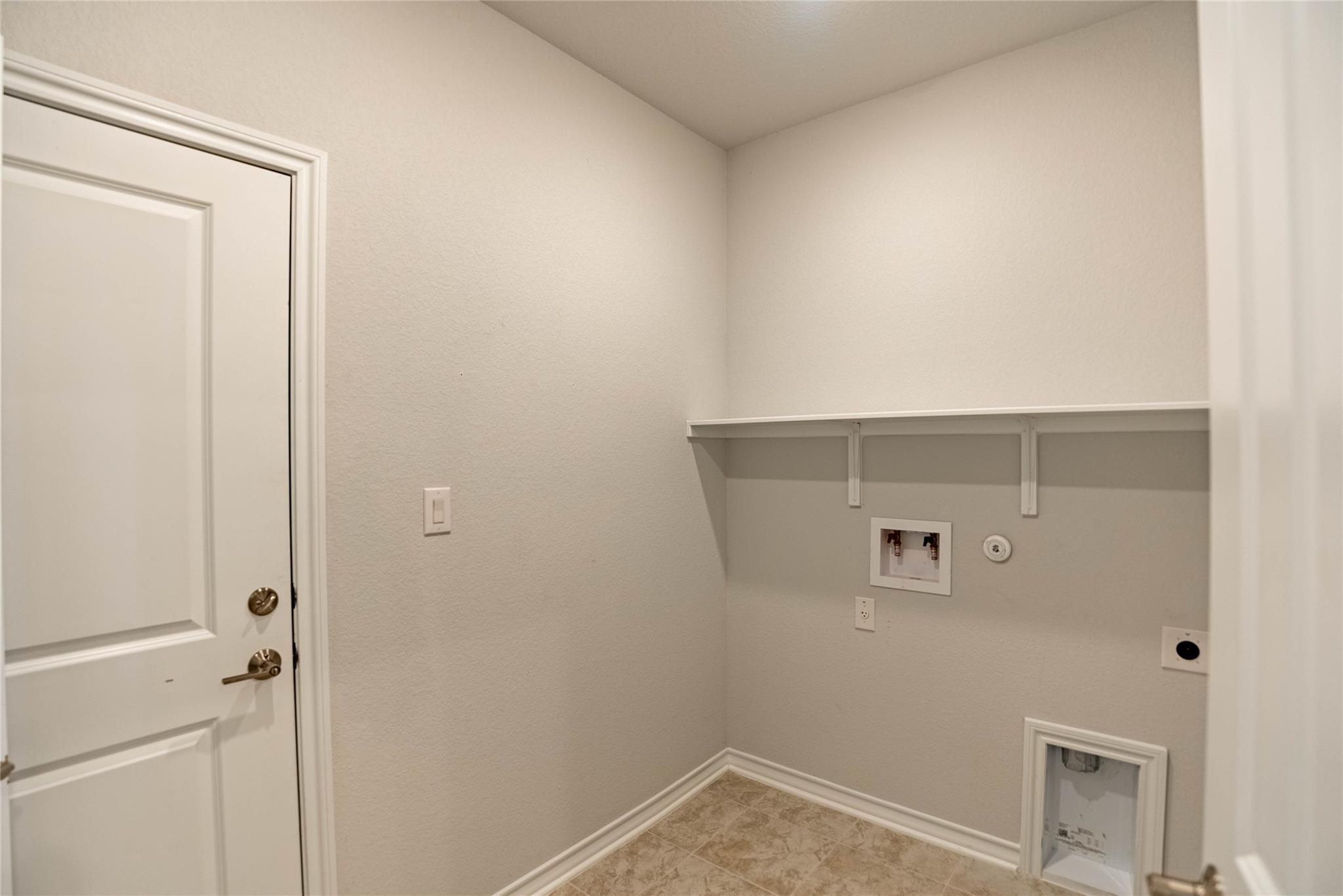 230 Small Seed Dr, Buda, TX 78610