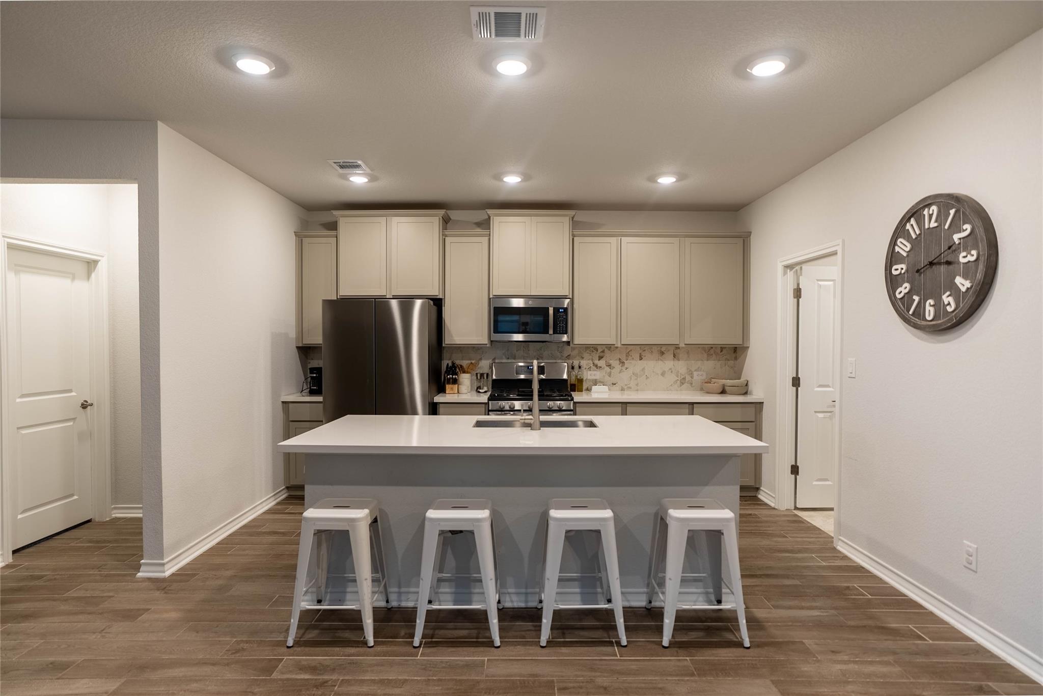 230 Small Seed Dr, Buda, TX 78610