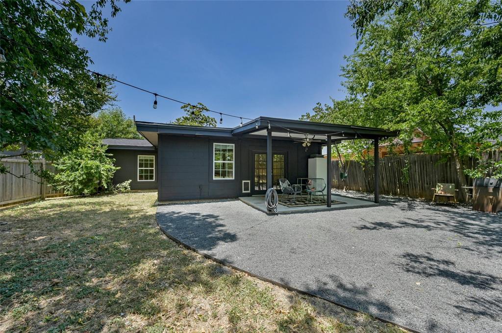 8415 Bowling Green Dr, Austin, TX 78757