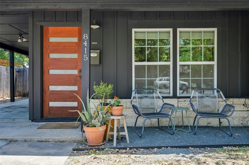 8415 Bowling Green Dr, Austin, TX 78757