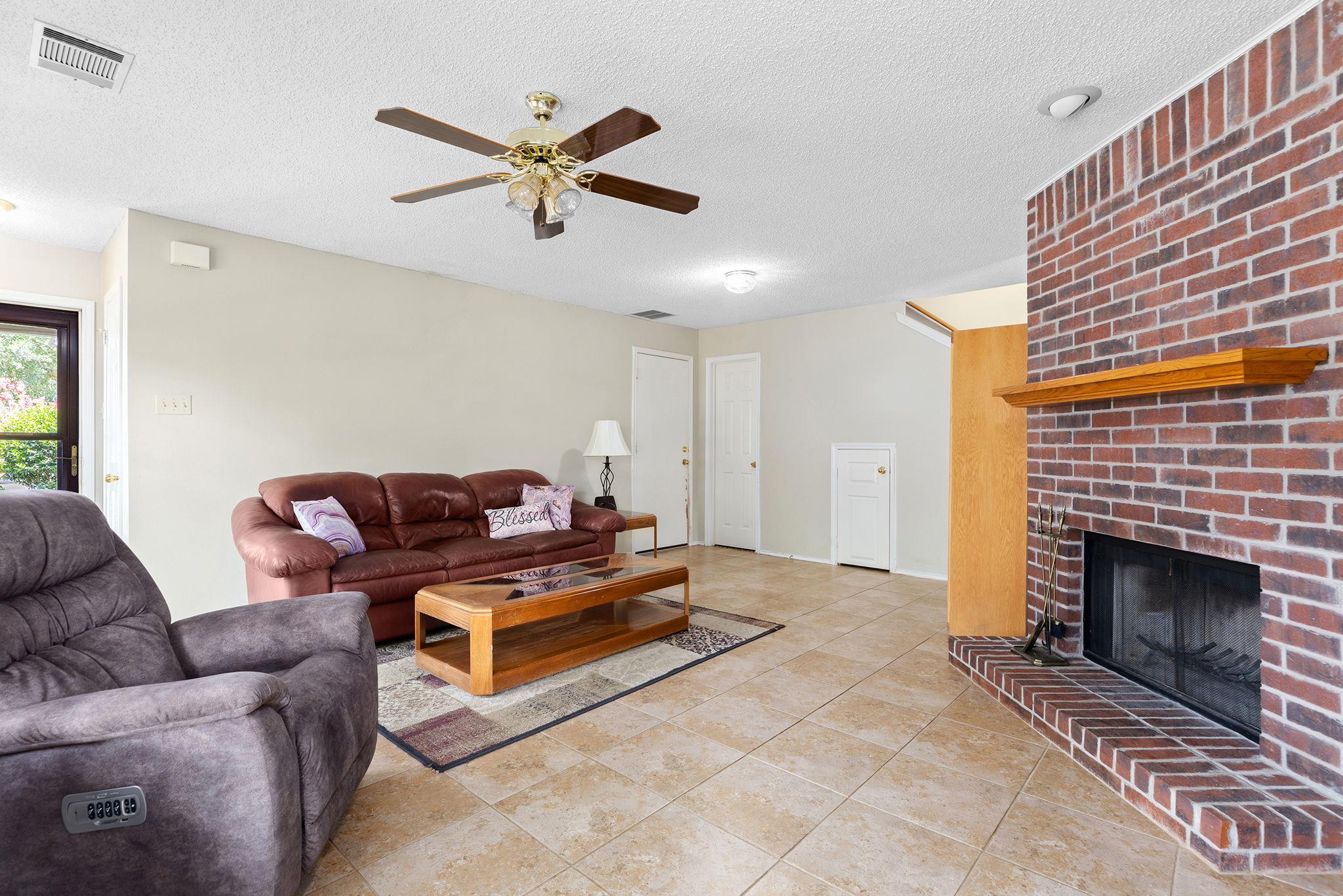 2158 Redwing Way, Round Rock, TX 78664