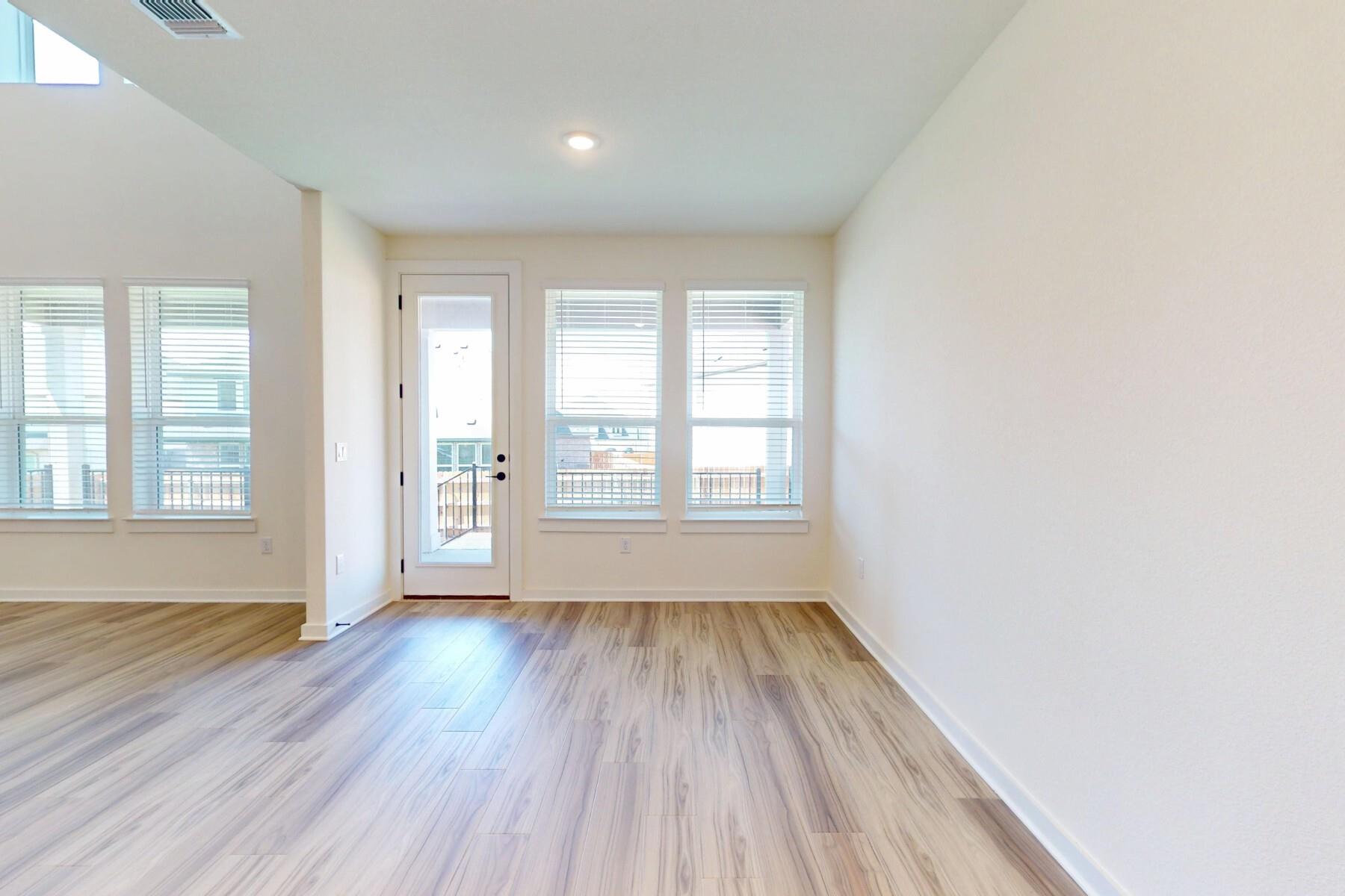 853 Frisco Ln, Leander, TX 78641