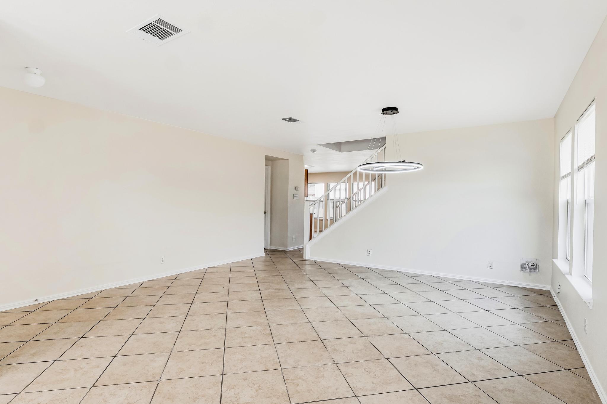 1302 Gulf Way, Round Rock, TX 78665