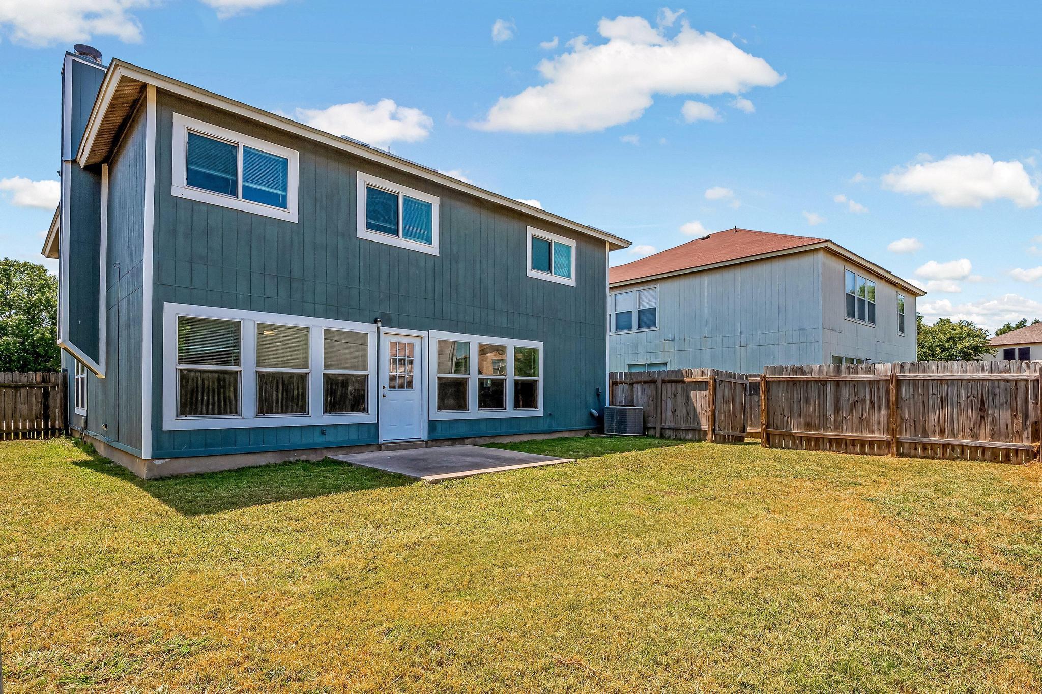 1302 Gulf Way, Round Rock, TX 78665