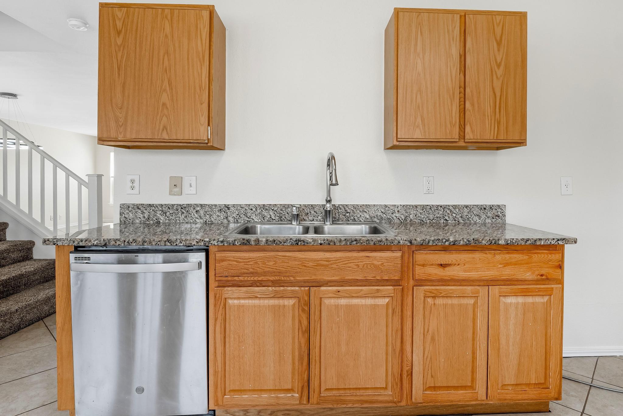 1302 Gulf Way, Round Rock, TX 78665