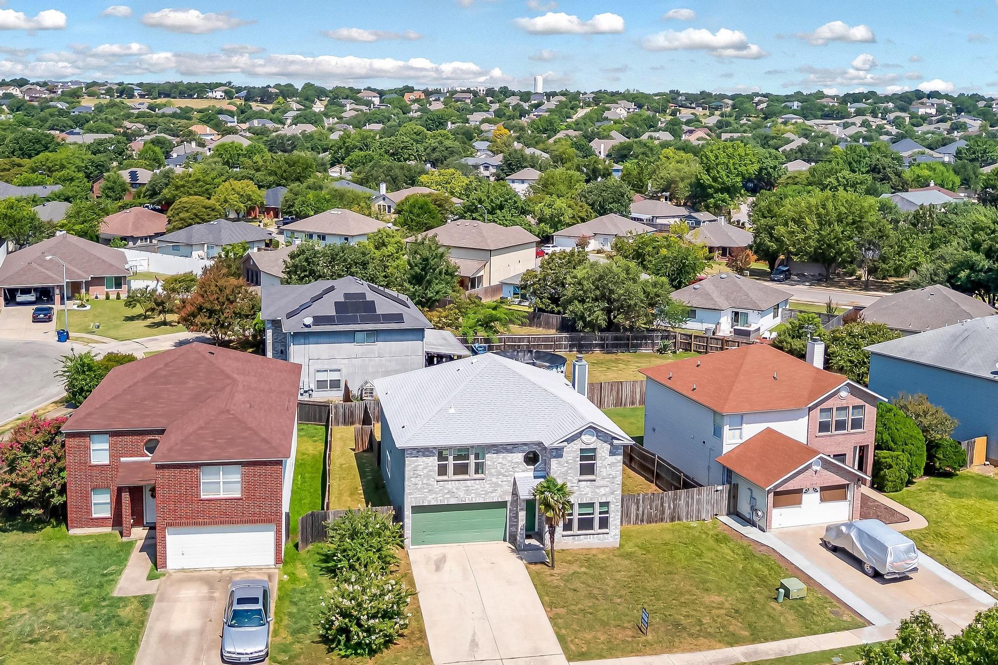 1302 Gulf Way, Round Rock, TX 78665