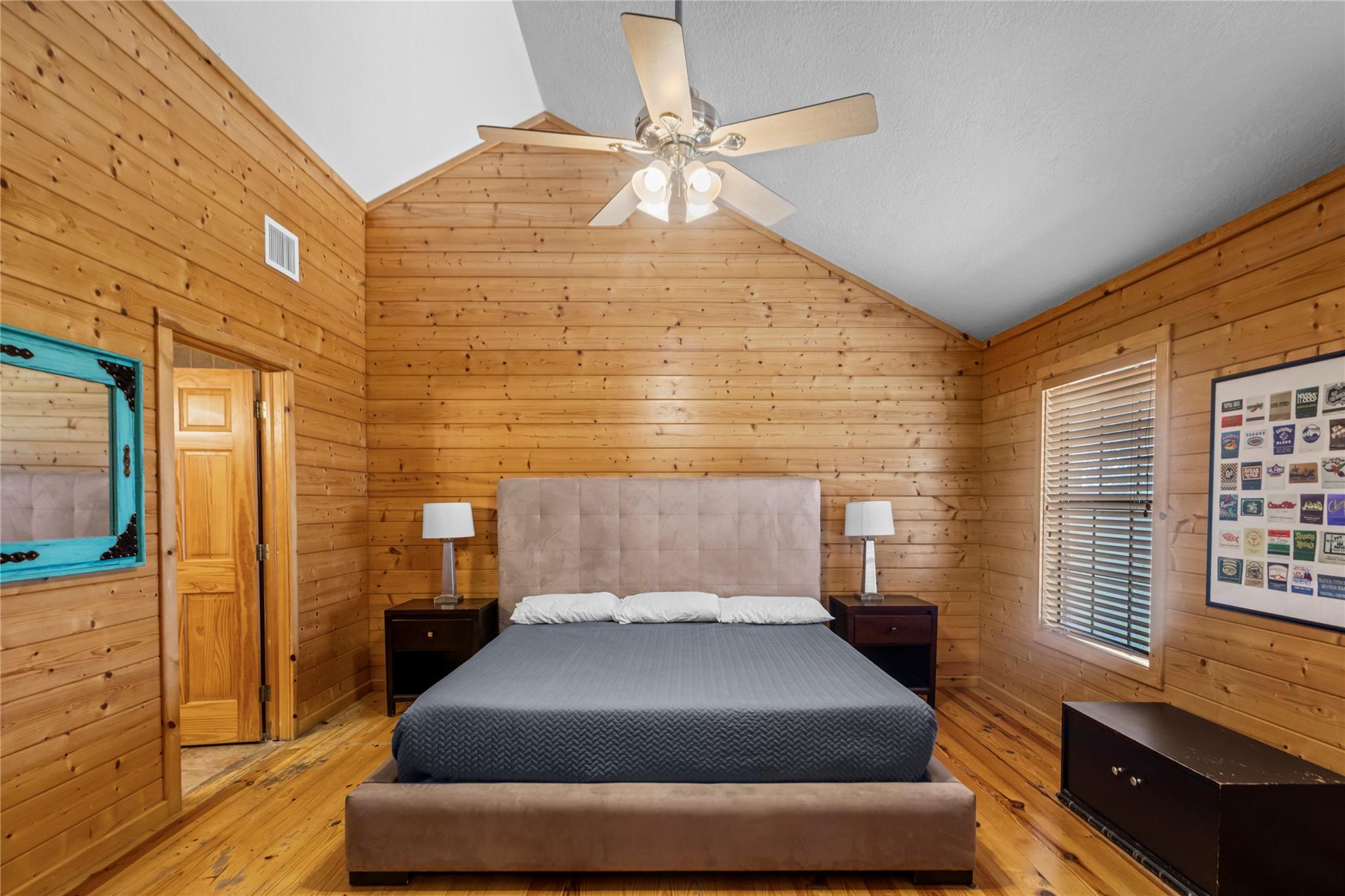 360 Bluebonnet Rd, Concan, TX 78838