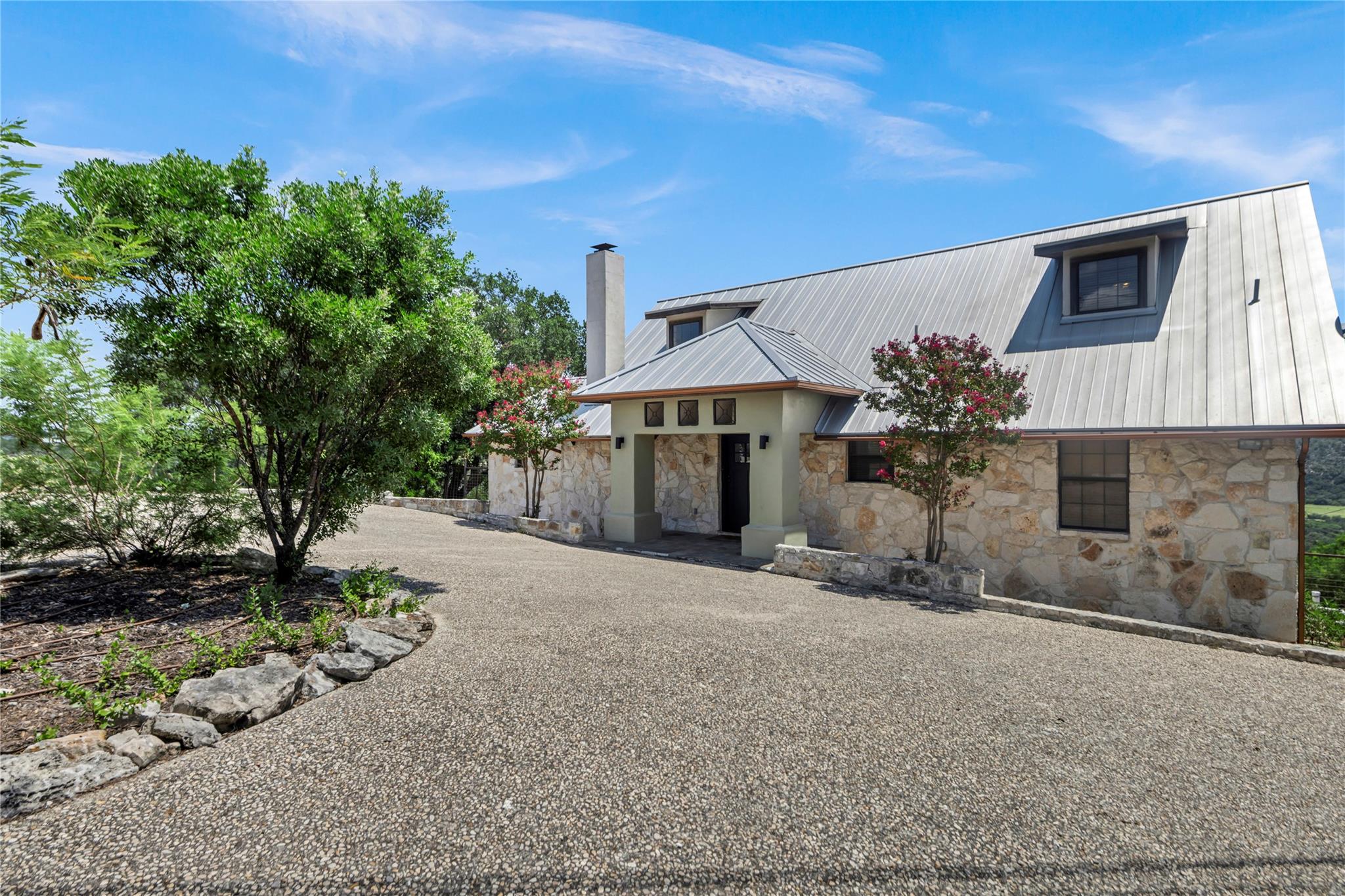 360 Bluebonnet Rd, Concan, TX 78838