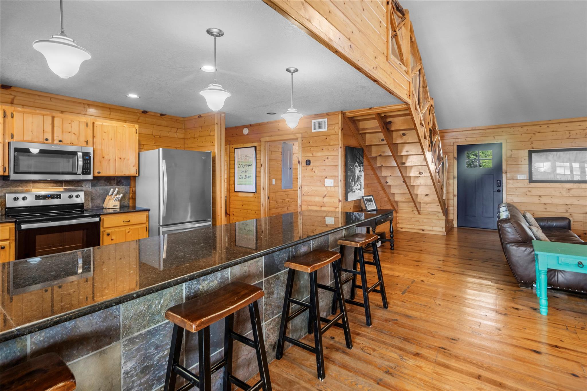 360 Bluebonnet Rd, Concan, TX 78838